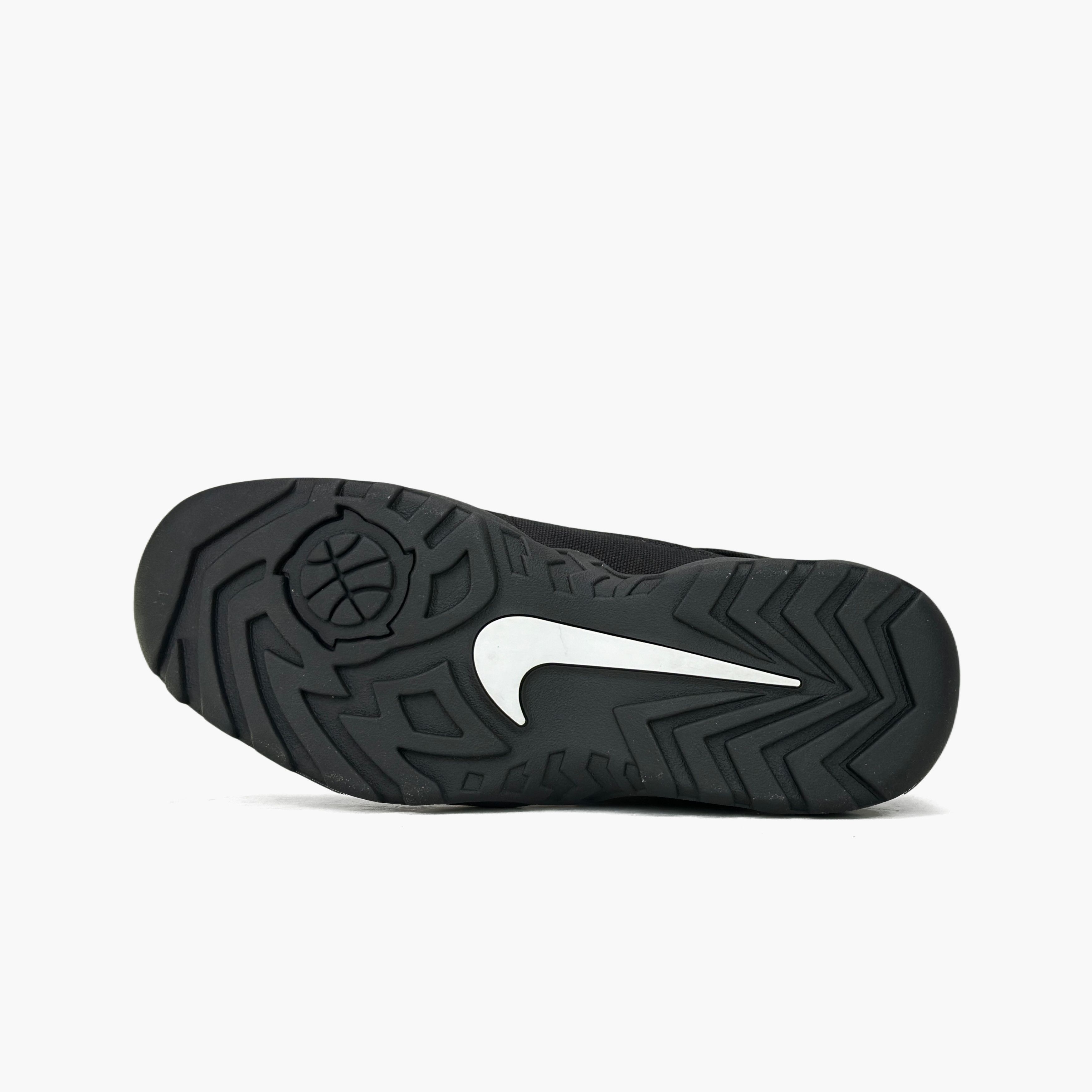 Nike × Supreme Supreme x Nike SB Darwin Low Black Size 7.5 Size US 7.5 / EU 40-41 - 8 Thumbnail