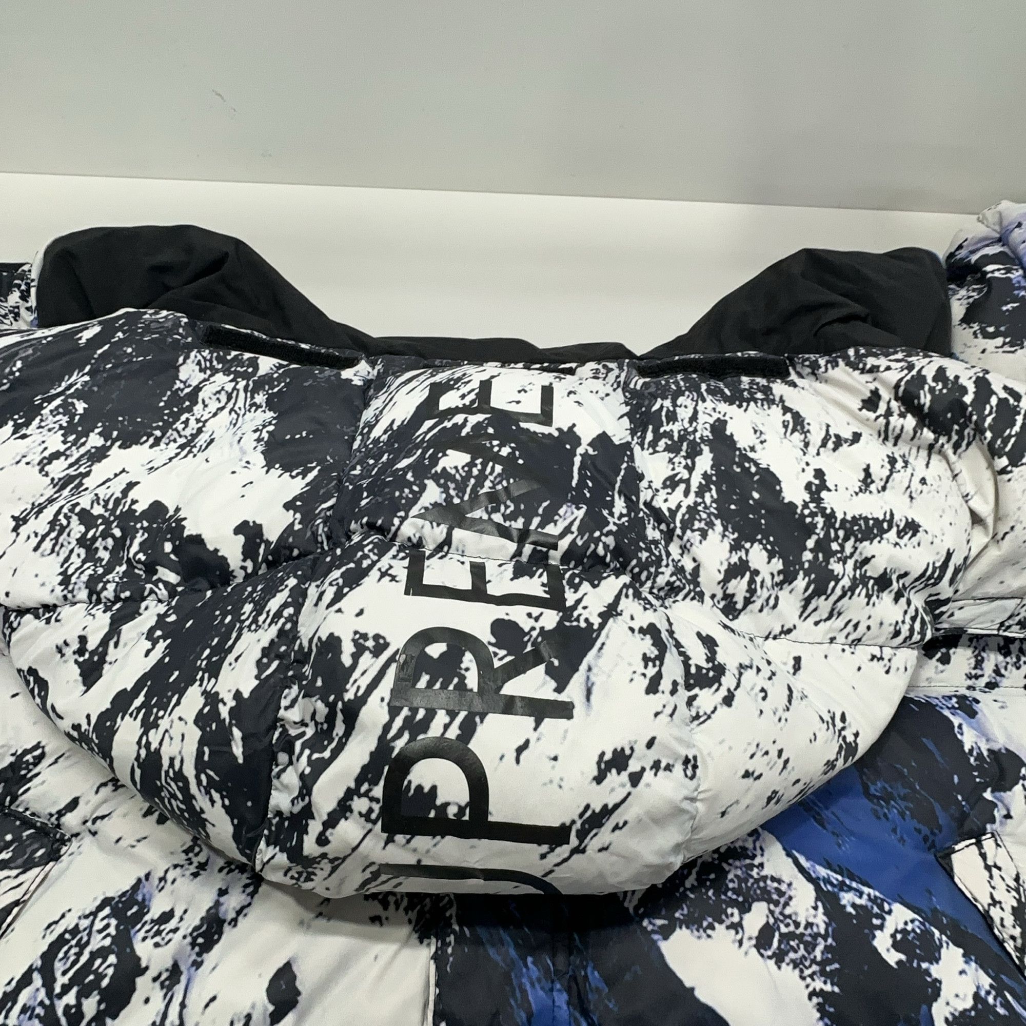Supreme × The North Face Supreme x The North Face Mountain Puffer Jacket Size M Size US M / EU 48-50 / 2 - 9 Thumbnail
