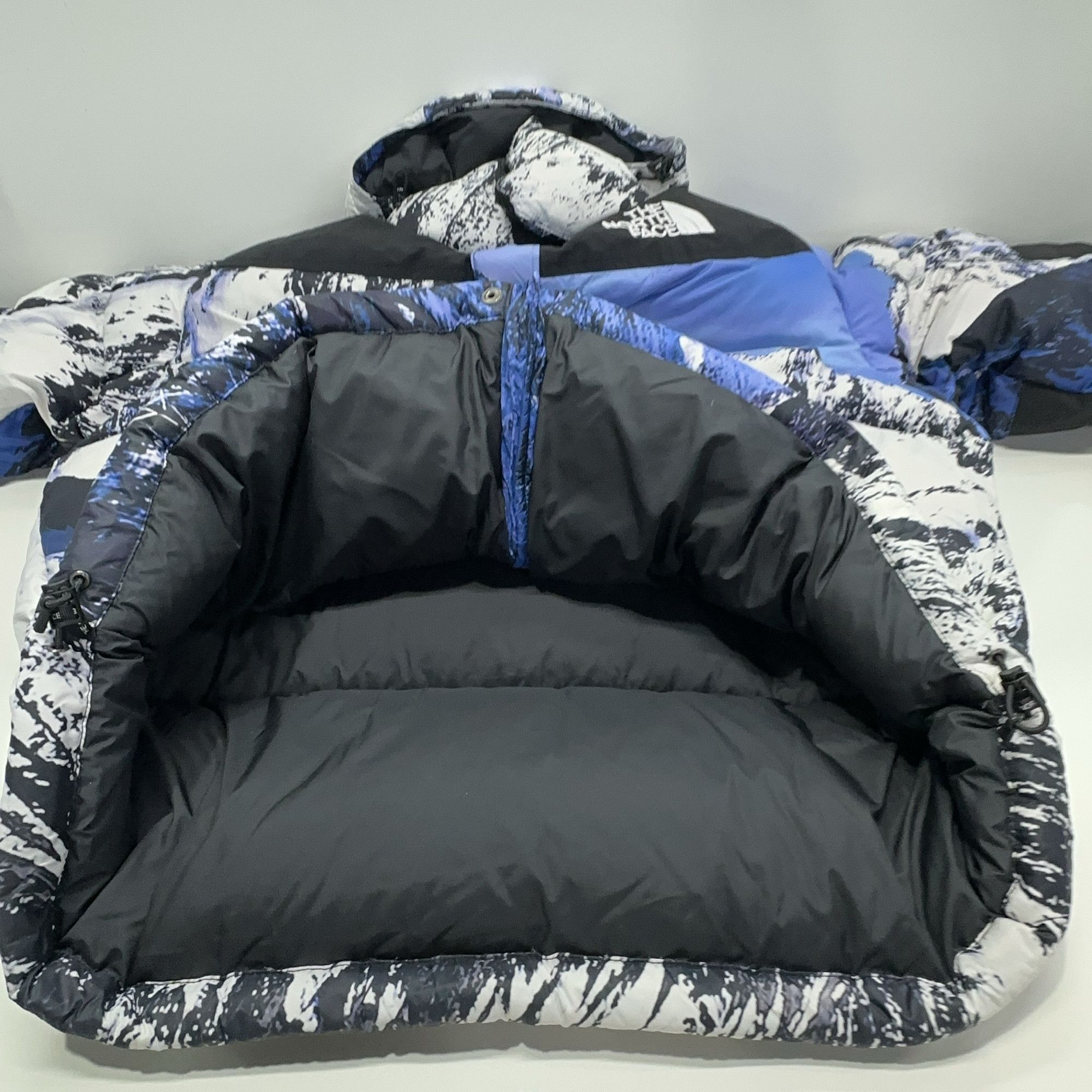 Supreme × The North Face Supreme x The North Face Mountain Puffer Jacket Size M Size US M / EU 48-50 / 2 - 13 Thumbnail