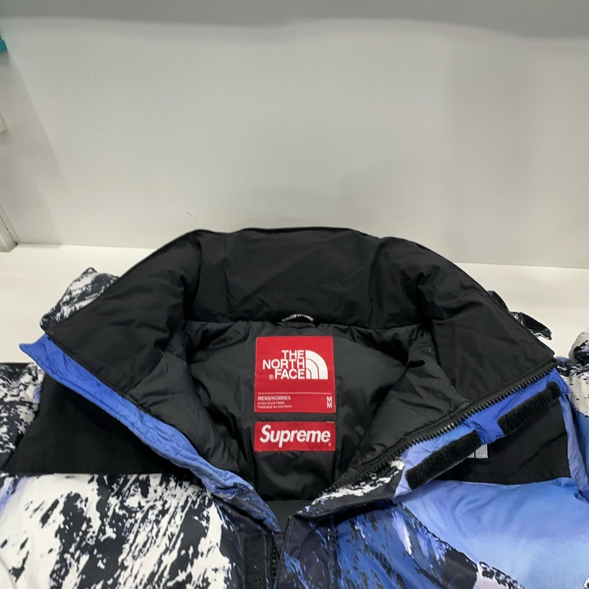Supreme × The North Face Supreme x The North Face Mountain Puffer Jacket Size M Size US M / EU 48-50 / 2 - 8 Thumbnail