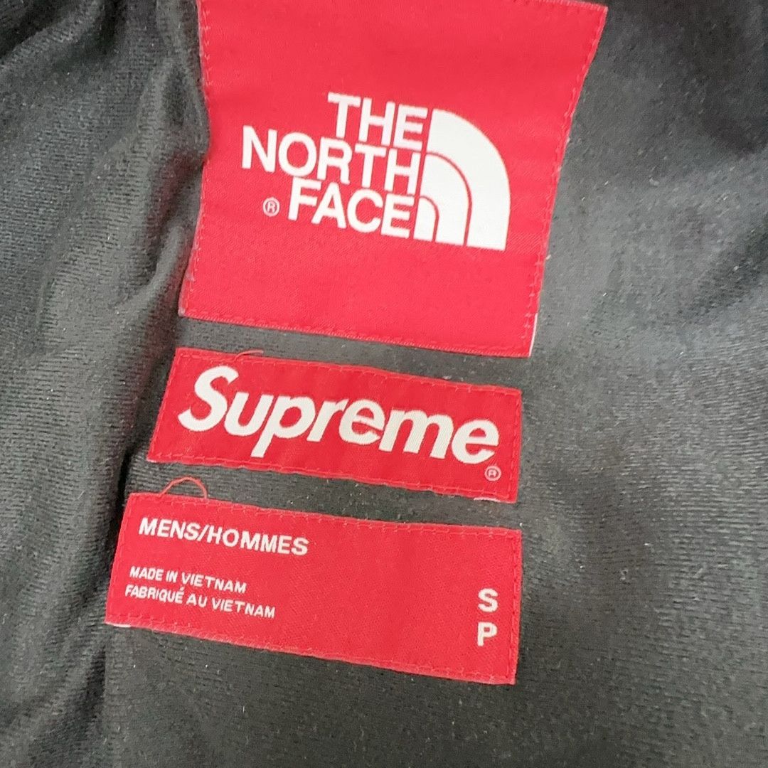 Supreme Supreme x The North Face Statue of Liberty Mountain Jacket S Size US S / EU 44-46 / 1 - 4 Thumbnail