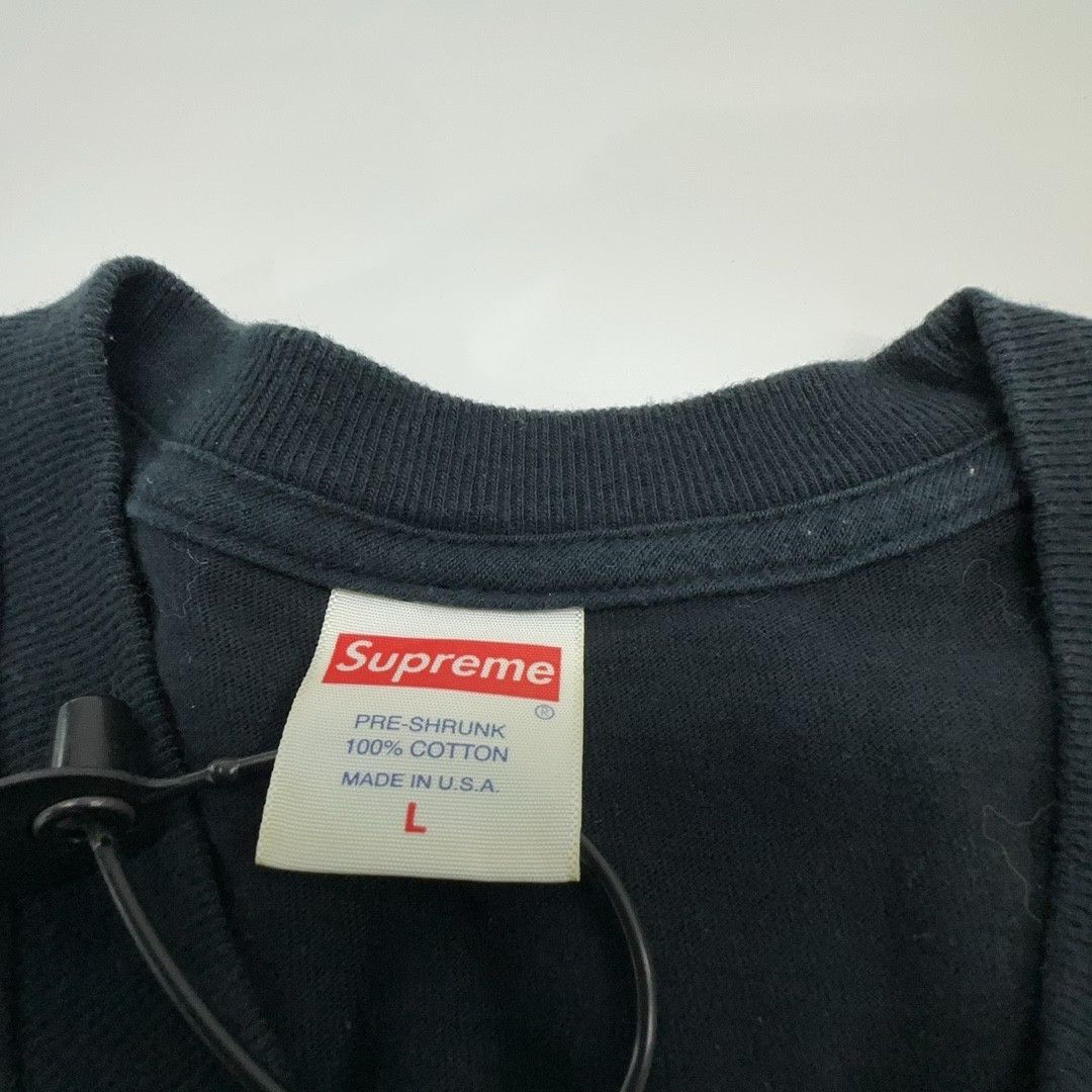 Supreme Supreme Tupac Hologram T-Shirt Size L Size US L / EU 52-54 / 3 - 3 Thumbnail
