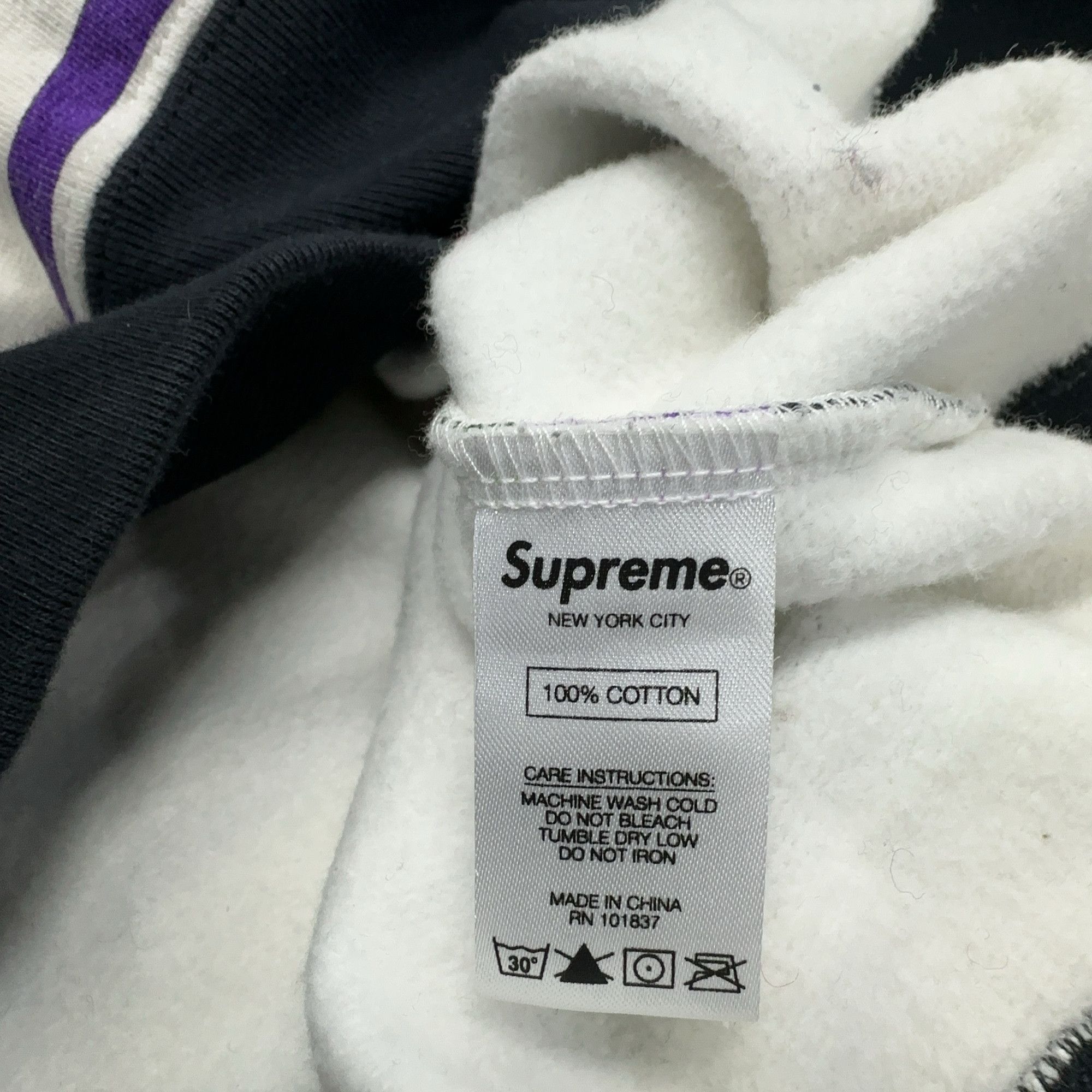 Supreme Supreme Striped Logo Hoodie Size XL Size US XL / EU 56 / 4 - 5 Thumbnail