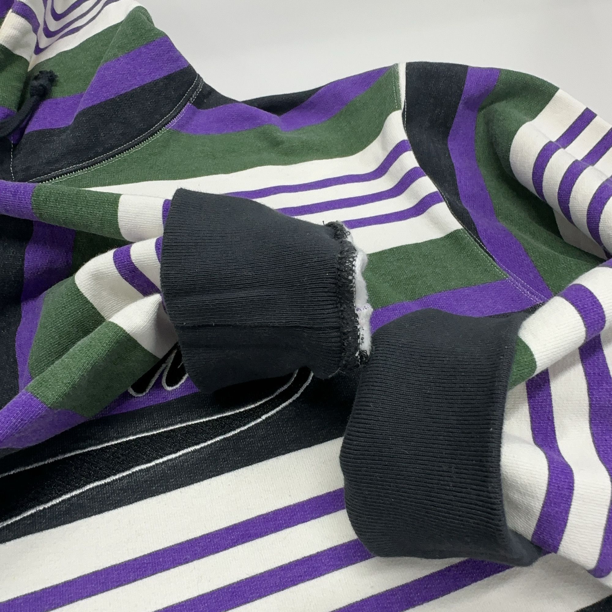 Supreme Supreme Striped Logo Hoodie Size XL Size US XL / EU 56 / 4 - 13 Thumbnail