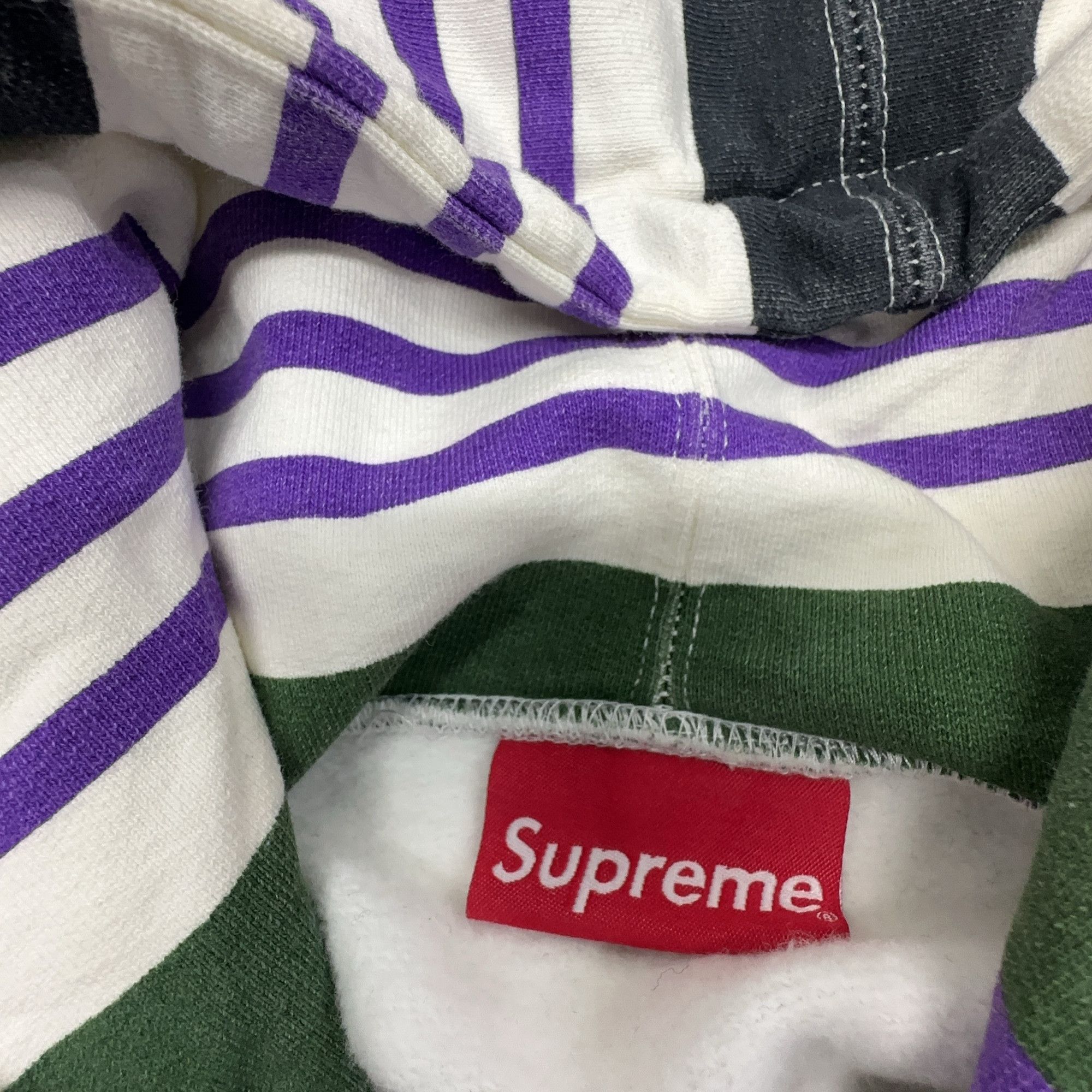 Supreme Supreme Striped Logo Hoodie Size XL Size US XL / EU 56 / 4 - 3 Thumbnail
