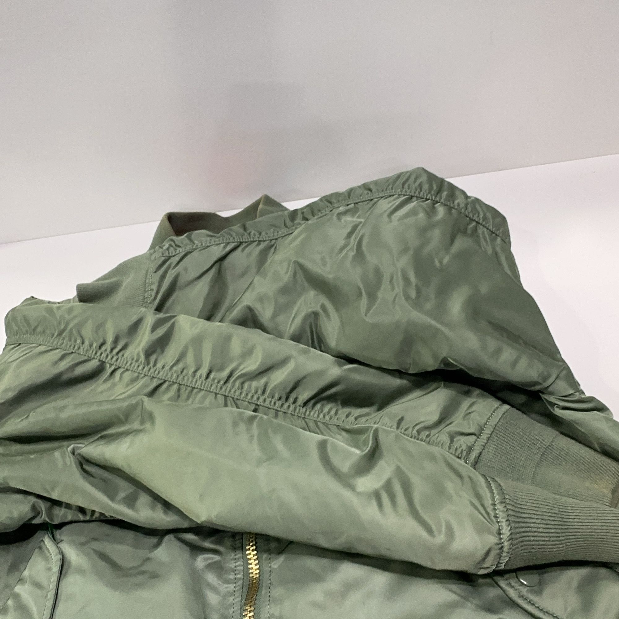 Supreme Supreme Globe MA-1 Bomber Jacket Size L Size US L / EU 52-54 / 3 - 10 Thumbnail