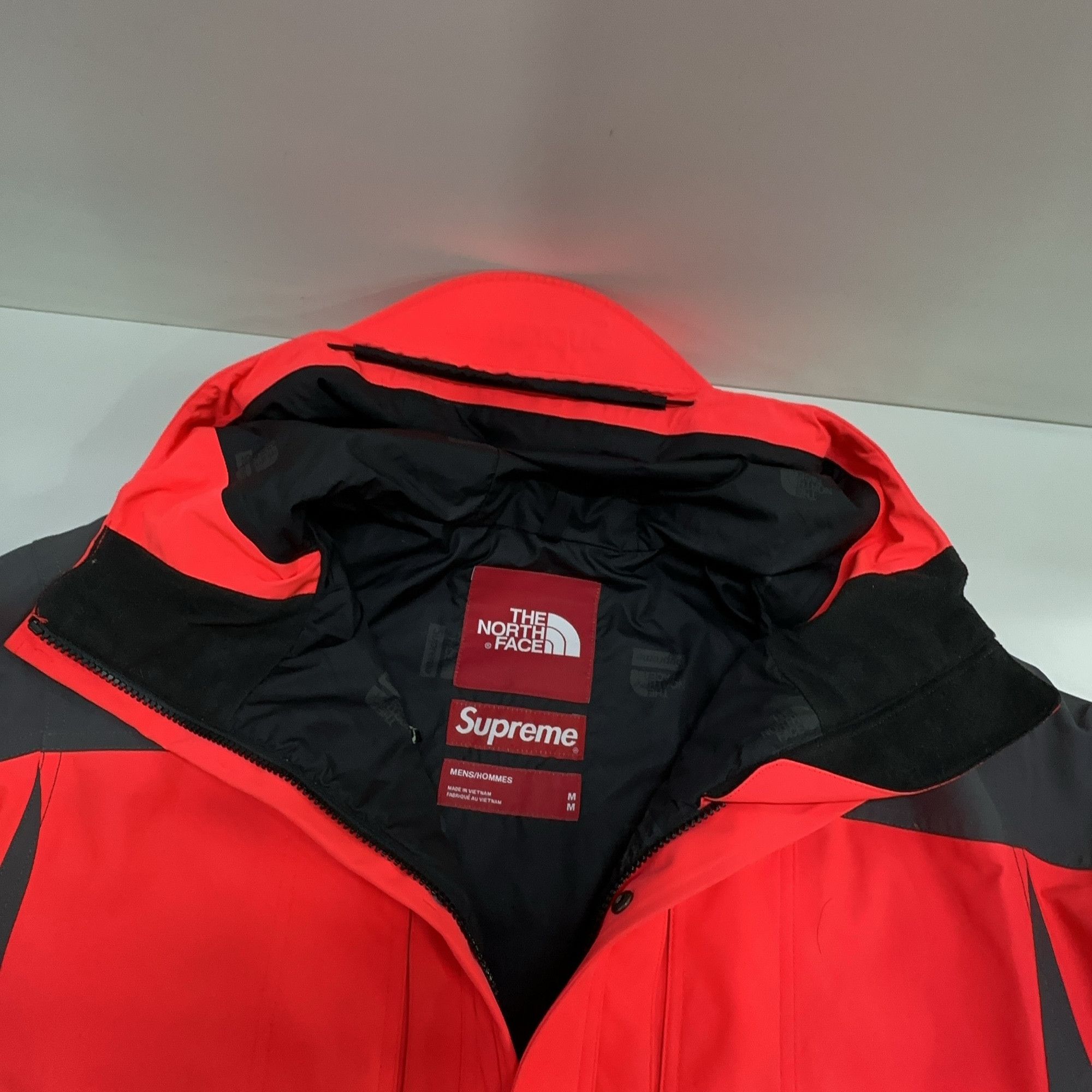 Supreme Supreme x The North Face RTG Jacket Size M Size US M / EU 48-50 / 2 - 9 Thumbnail