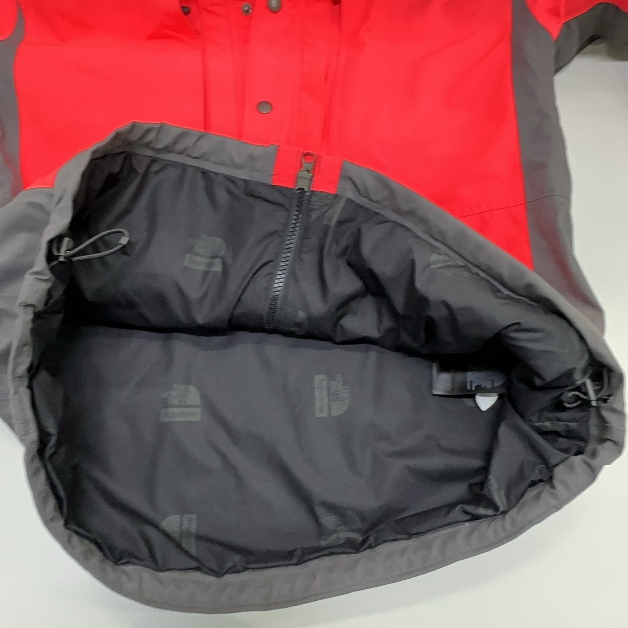 Supreme Supreme x The North Face RTG Jacket Size M Size US M / EU 48-50 / 2 - 12 Thumbnail