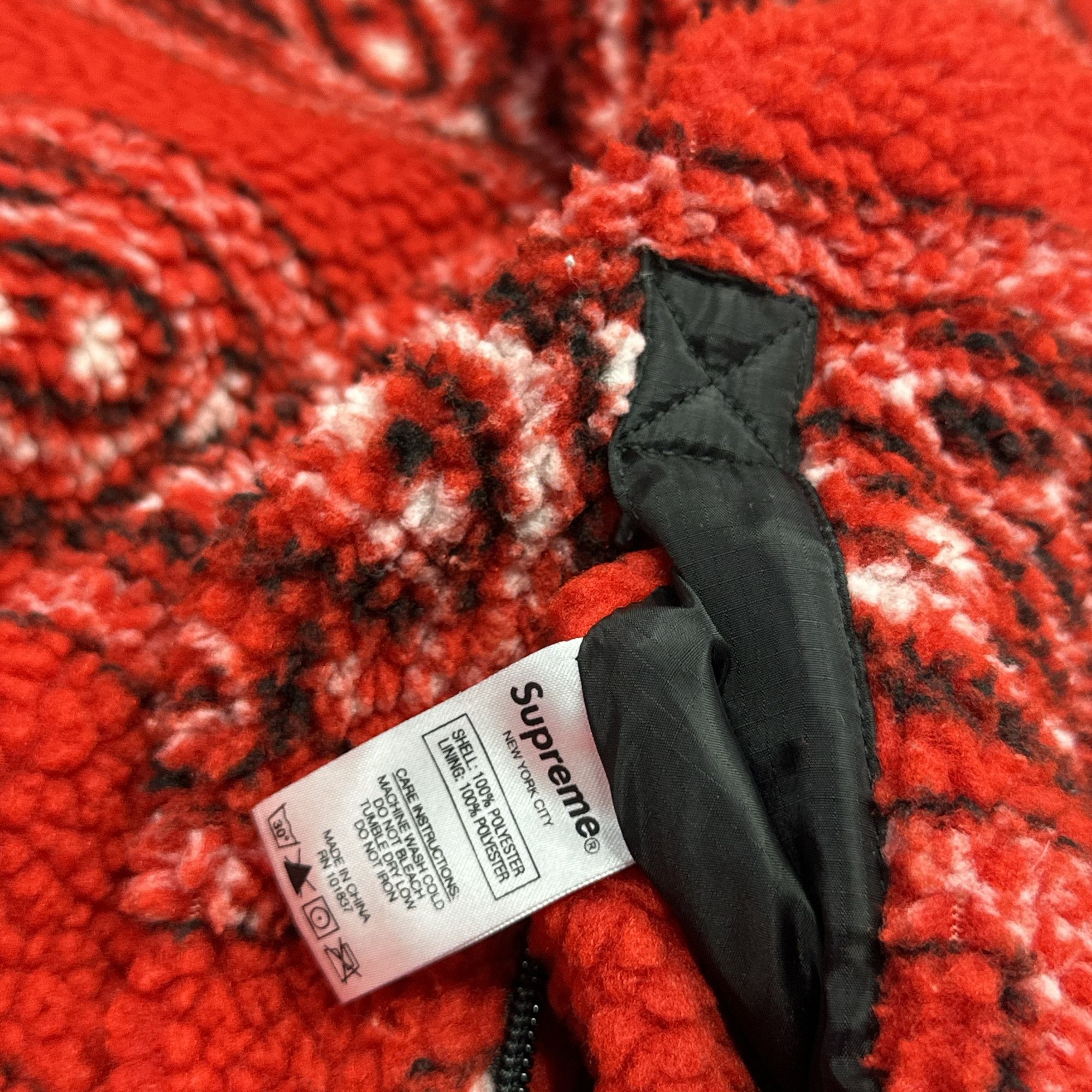 Supreme Supreme Bandana Fleece Jacket Size L Size US L / EU 52-54 / 3 - 6 Thumbnail