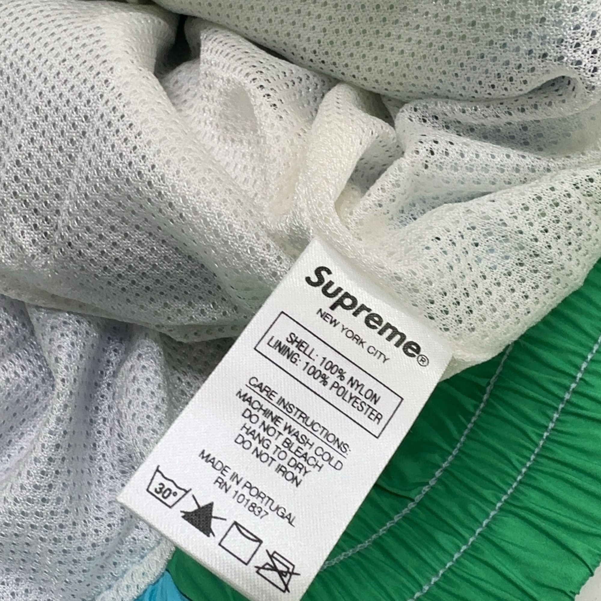 Supreme Supreme x Emilio Pucci Sport Jacket Size S Size US S / EU 44-46 / 1 - 4 Thumbnail