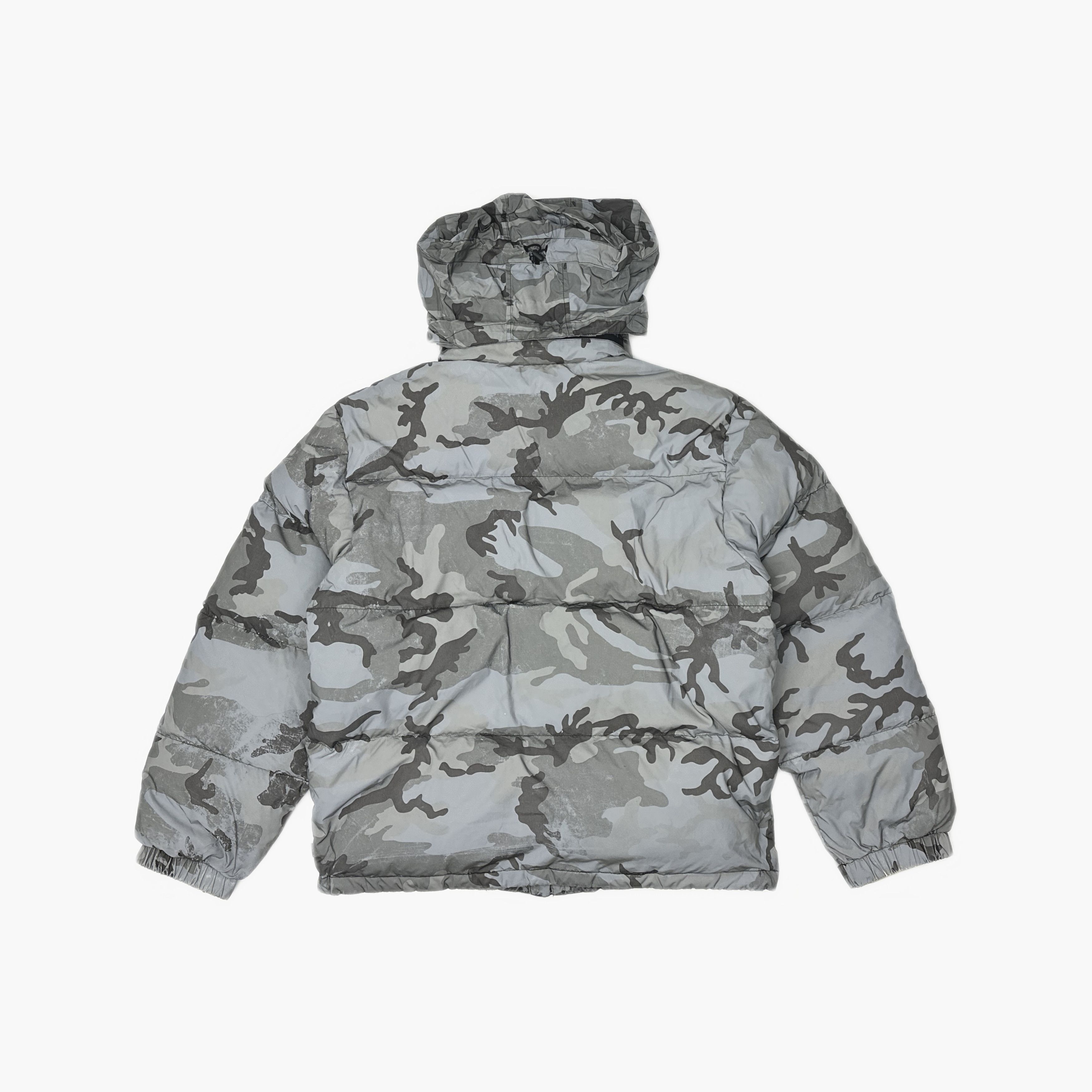 Supreme Supreme Reflective Camo Puffer Jacket Size L Size US L / EU 52-54 / 3 - 2 Thumbnail