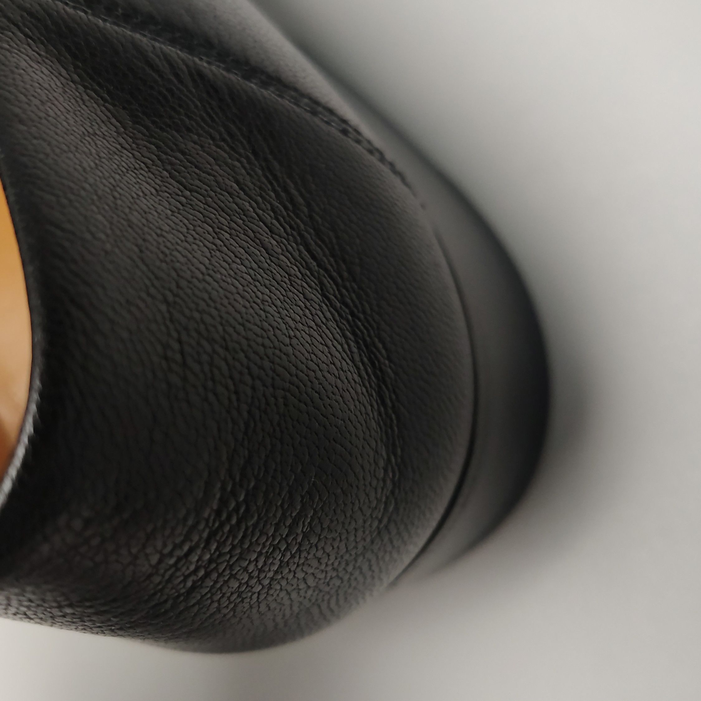 Gucci Gucci Men 9 Leather Size US 9 / EU 42 - 14 Thumbnail