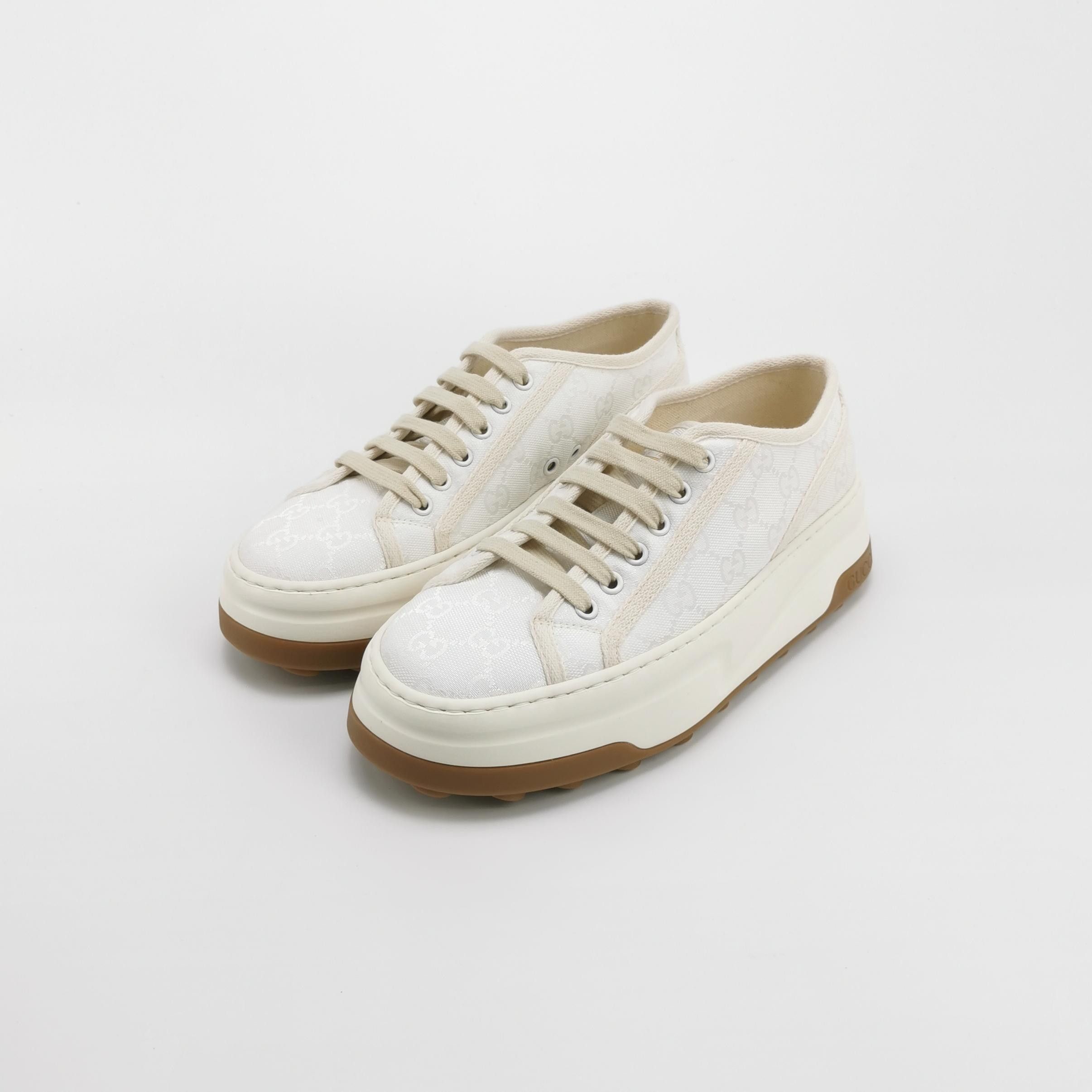 Gucci Gucci Men 6 Lowtop Sneakers Size US 6 / EU 39 - 2 Thumbnail