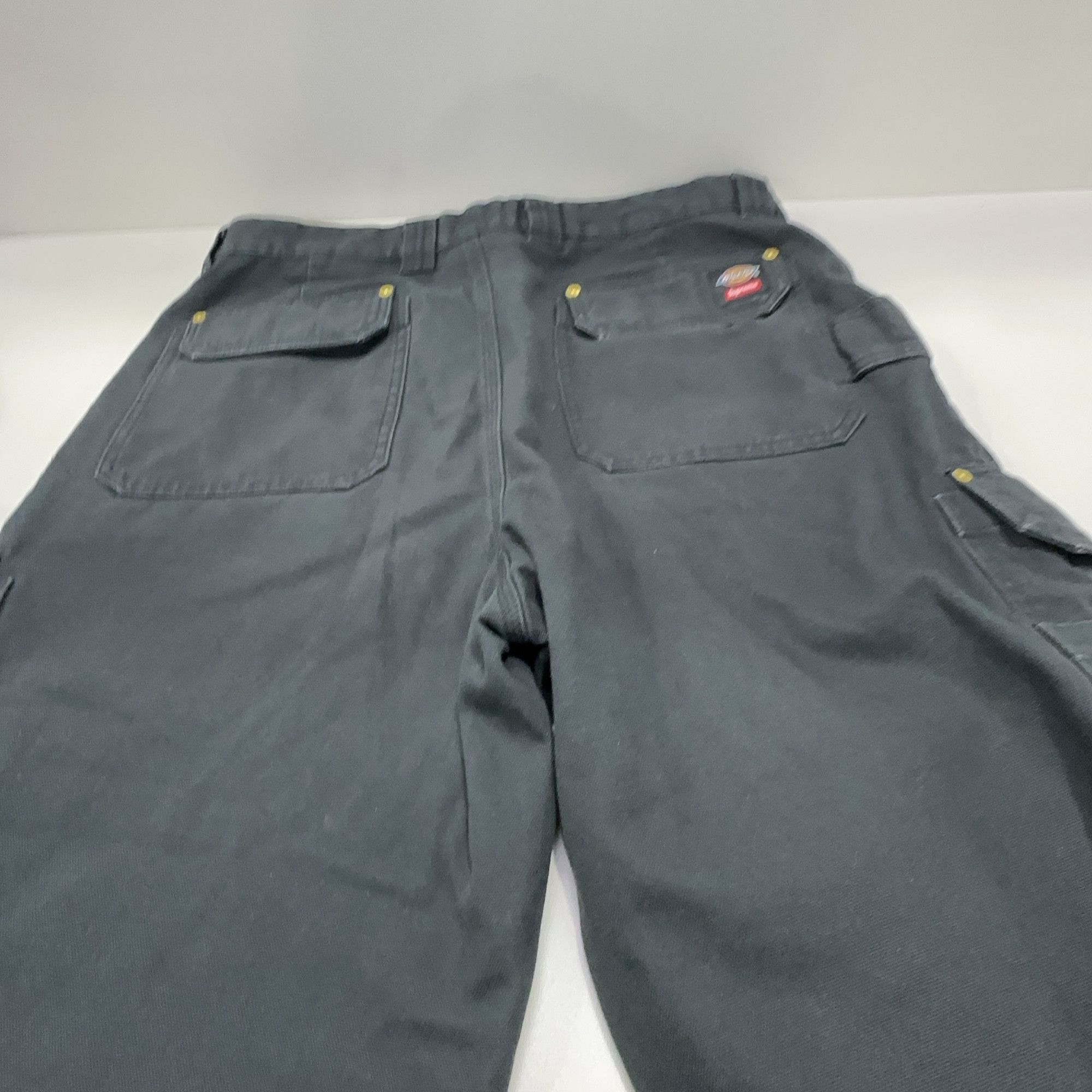 Supreme Supreme x Dickies Flannel Lined Cargo Pants Size 34 Size US 34 / EU 50 - 9 Thumbnail