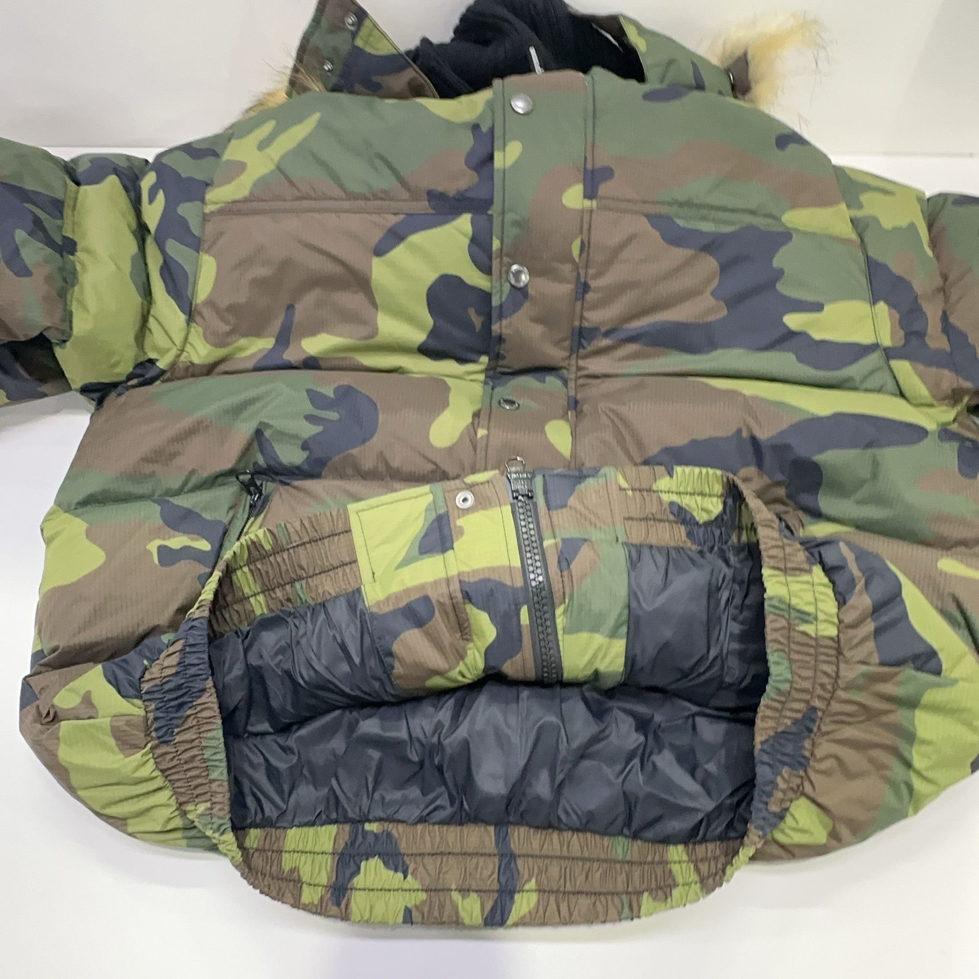 Supreme Supreme Woodland Camo 700-Fill Puffer Jacket Size M Size US M / EU 48-50 / 2 - 8 Thumbnail