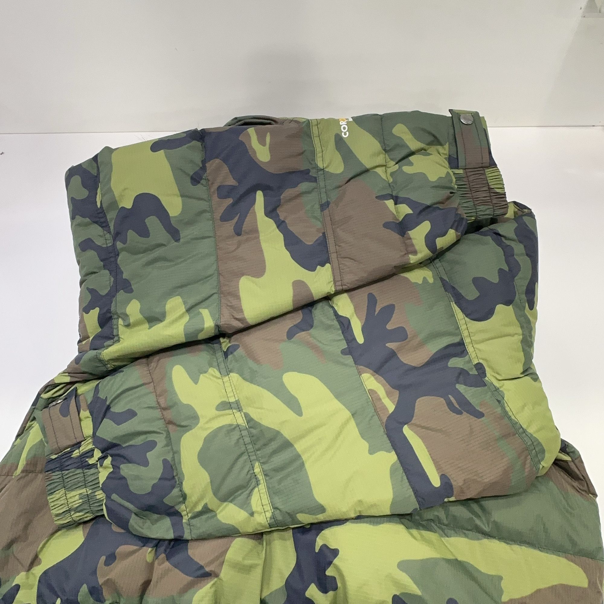 Supreme Supreme Woodland Camo 700-Fill Puffer Jacket Size M Size US M / EU 48-50 / 2 - 12 Thumbnail