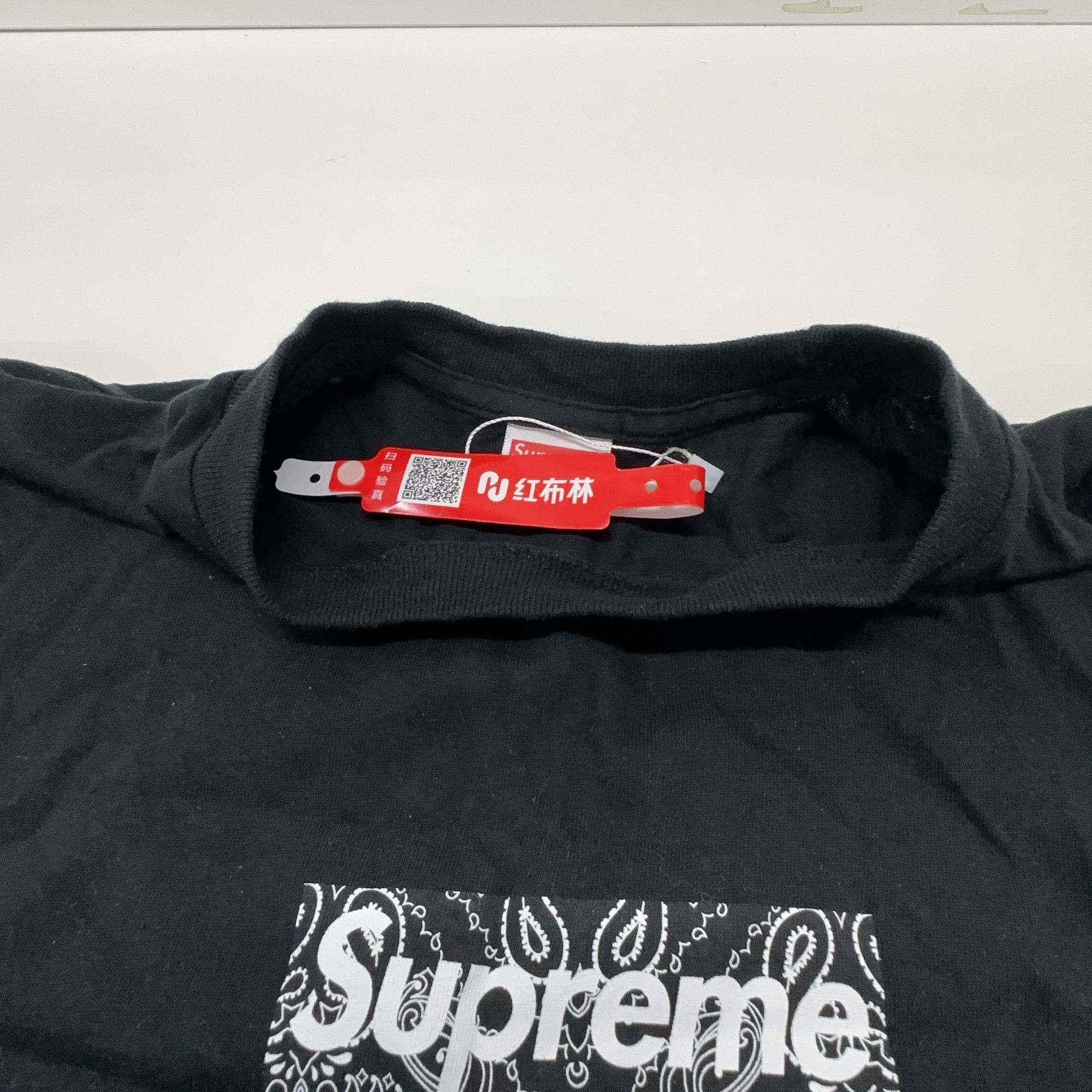 Supreme Supreme Bandana Box Logo T-Shirt Size L Size US L / EU 52-54 / 3 - 5 Thumbnail