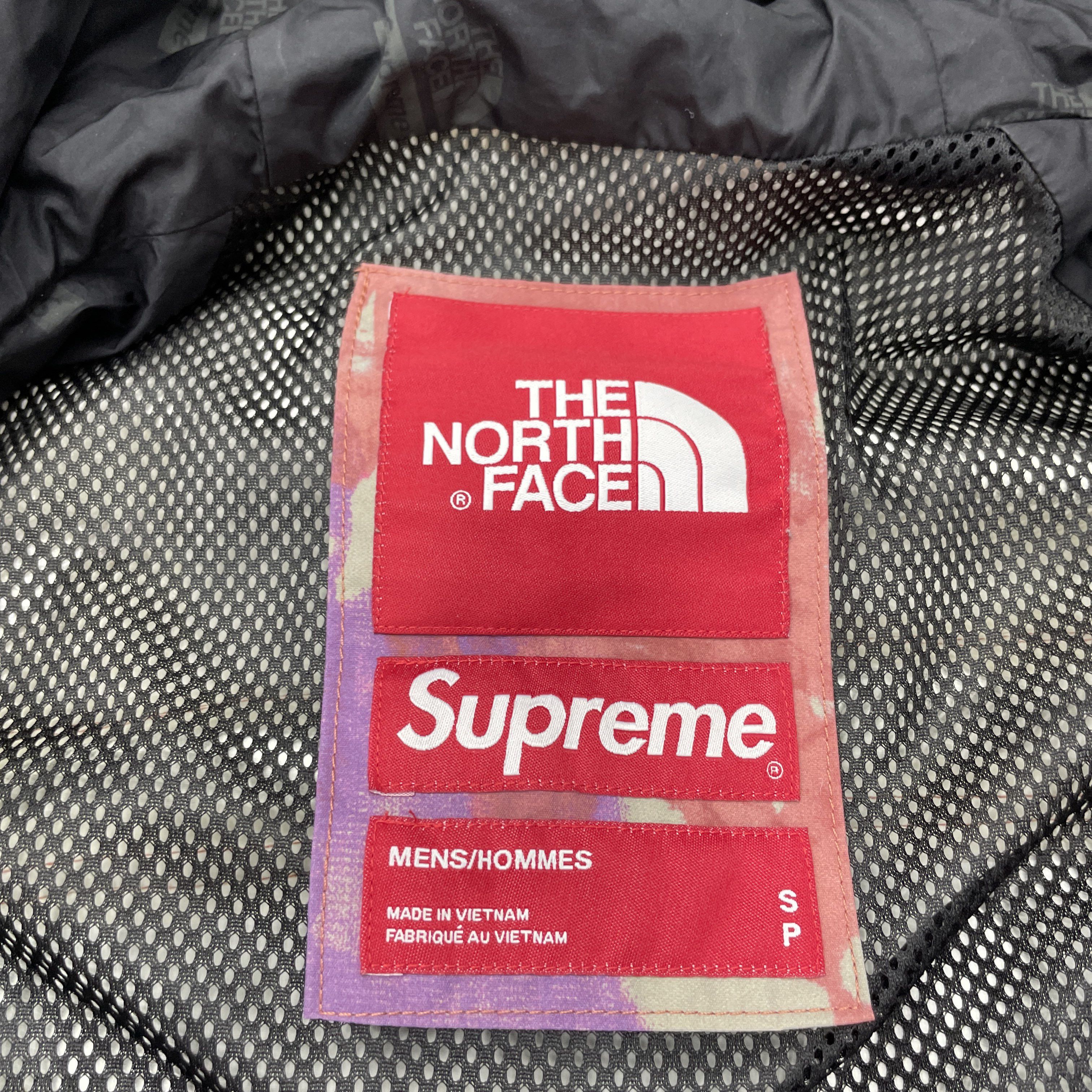 Supreme Supreme x The North Face Tie-Dye Jacket Size S Size US S / EU 44-46 / 1 - 3 Thumbnail