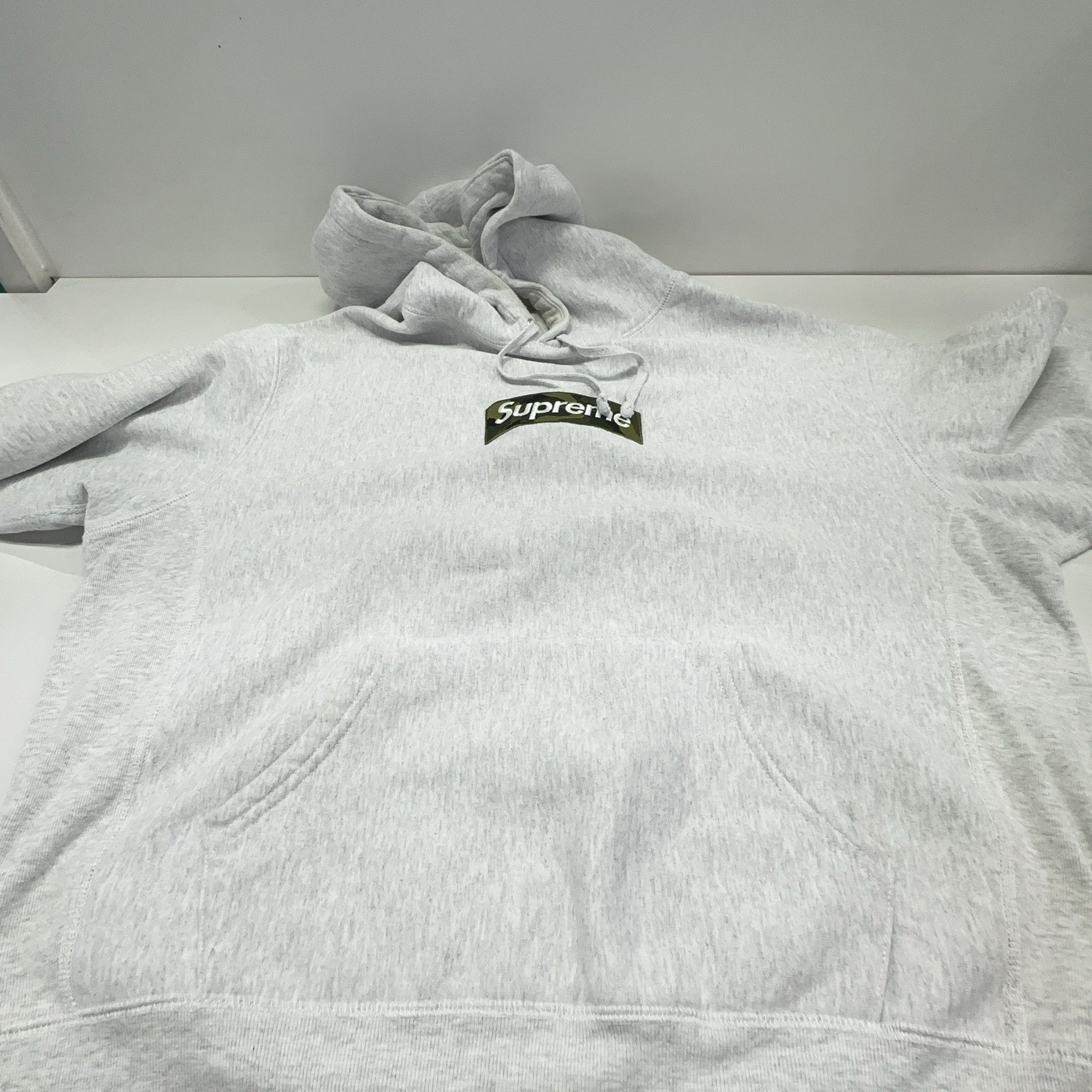 Supreme Supreme Camo Box Logo Hoodie Size M Size US M / EU 48-50 / 2 - 7 Thumbnail