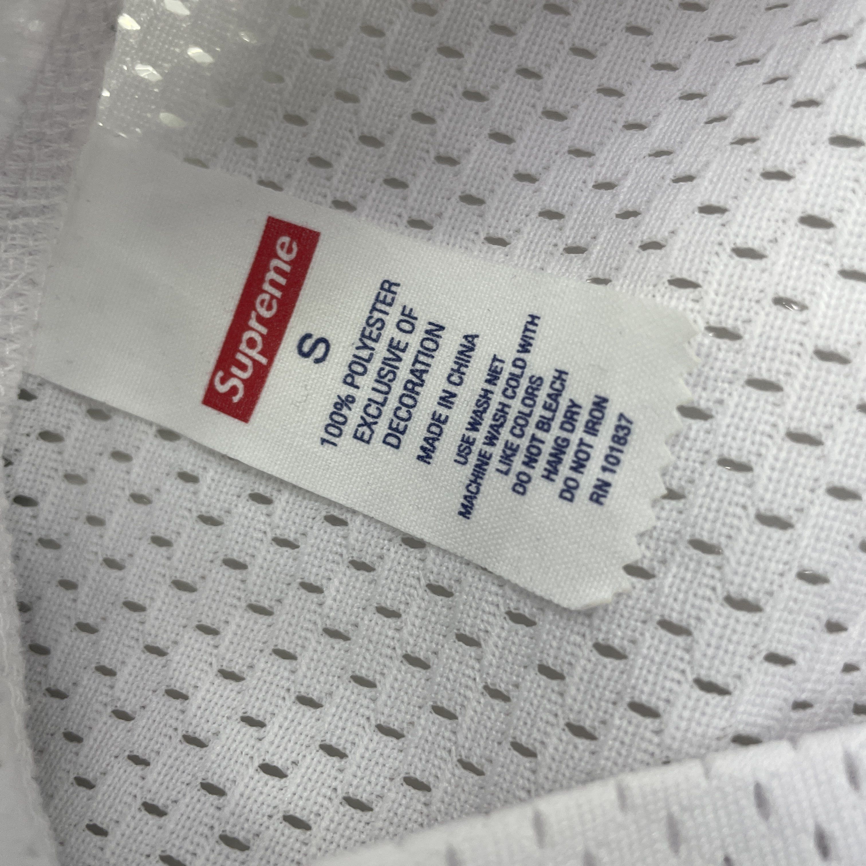 Supreme Supreme Logo Patch Mesh Jersey Size S Size US S / EU 44-46 / 1 - 2 Thumbnail