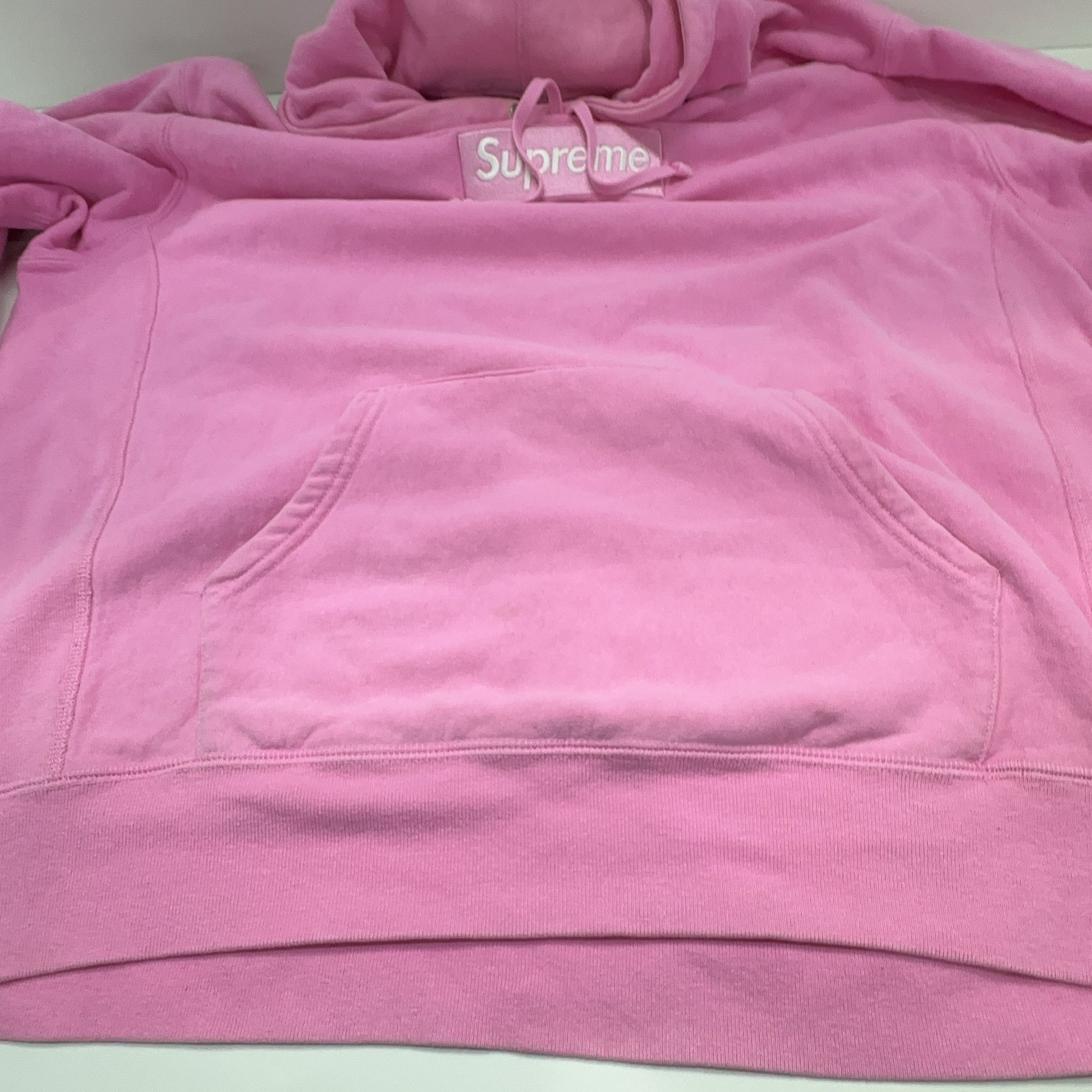 Supreme Supreme Pink Box Logo Hoodie Size XL Size US XL / EU 56 / 4 - 6 Thumbnail