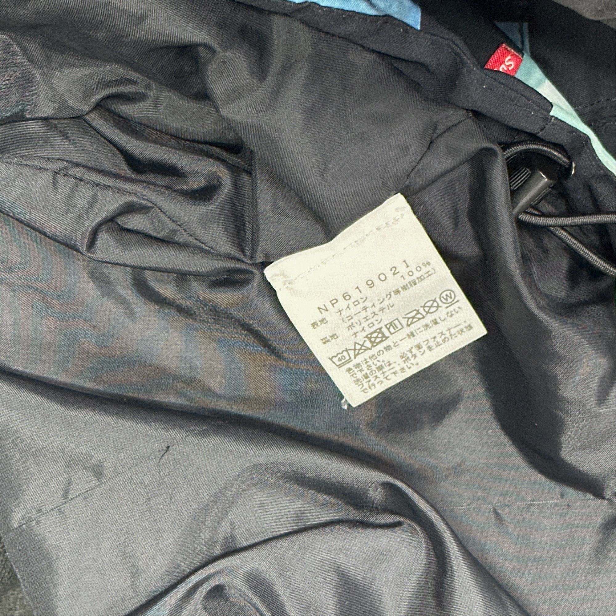 Supreme Supreme x The North Face Statue of Liberty Jacket Size S Size US S / EU 44-46 / 1 - 3 Thumbnail