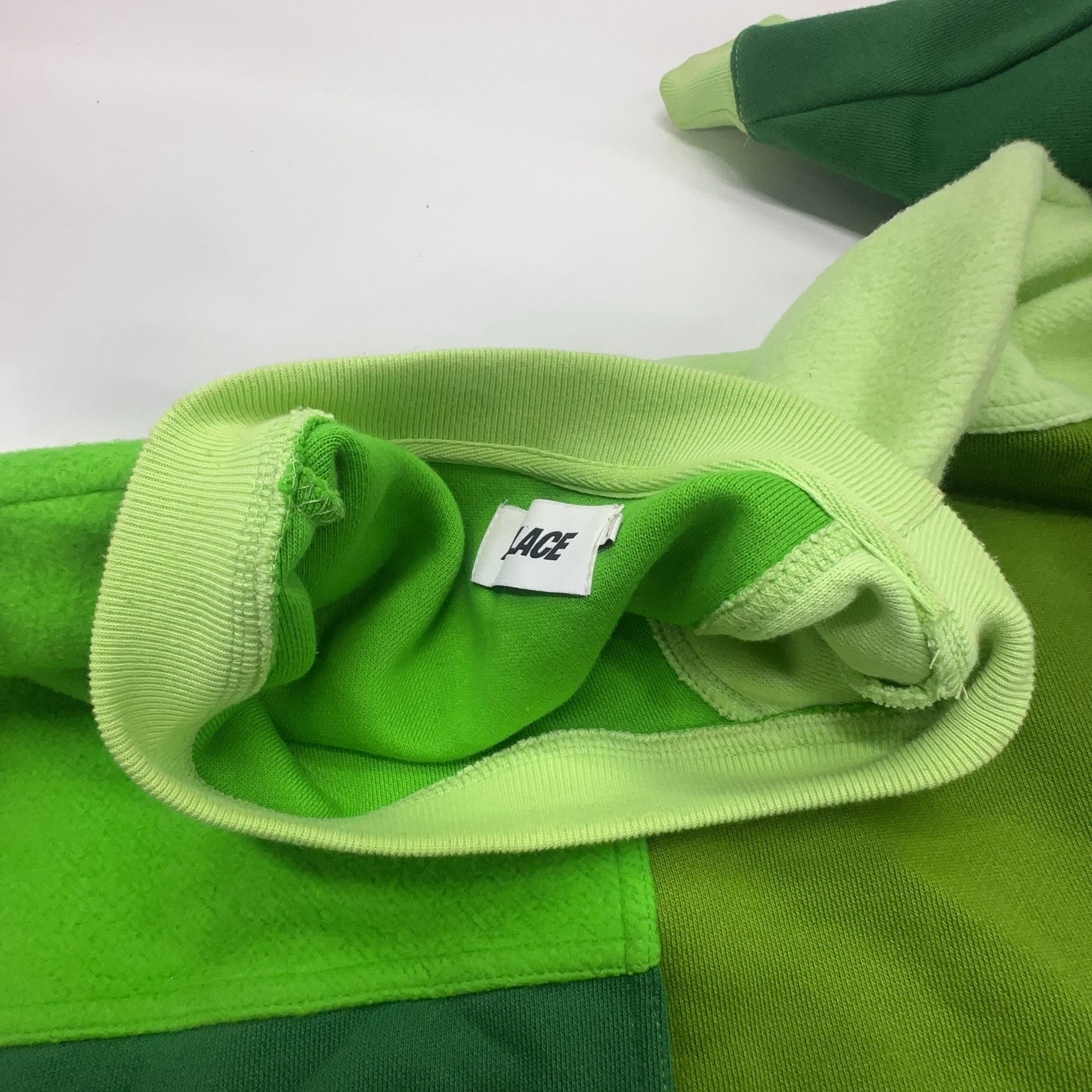 Palace Palace Colour Block Crewneck Sweatshirt Size L Size US L / EU 52-54 / 3 - 5 Thumbnail