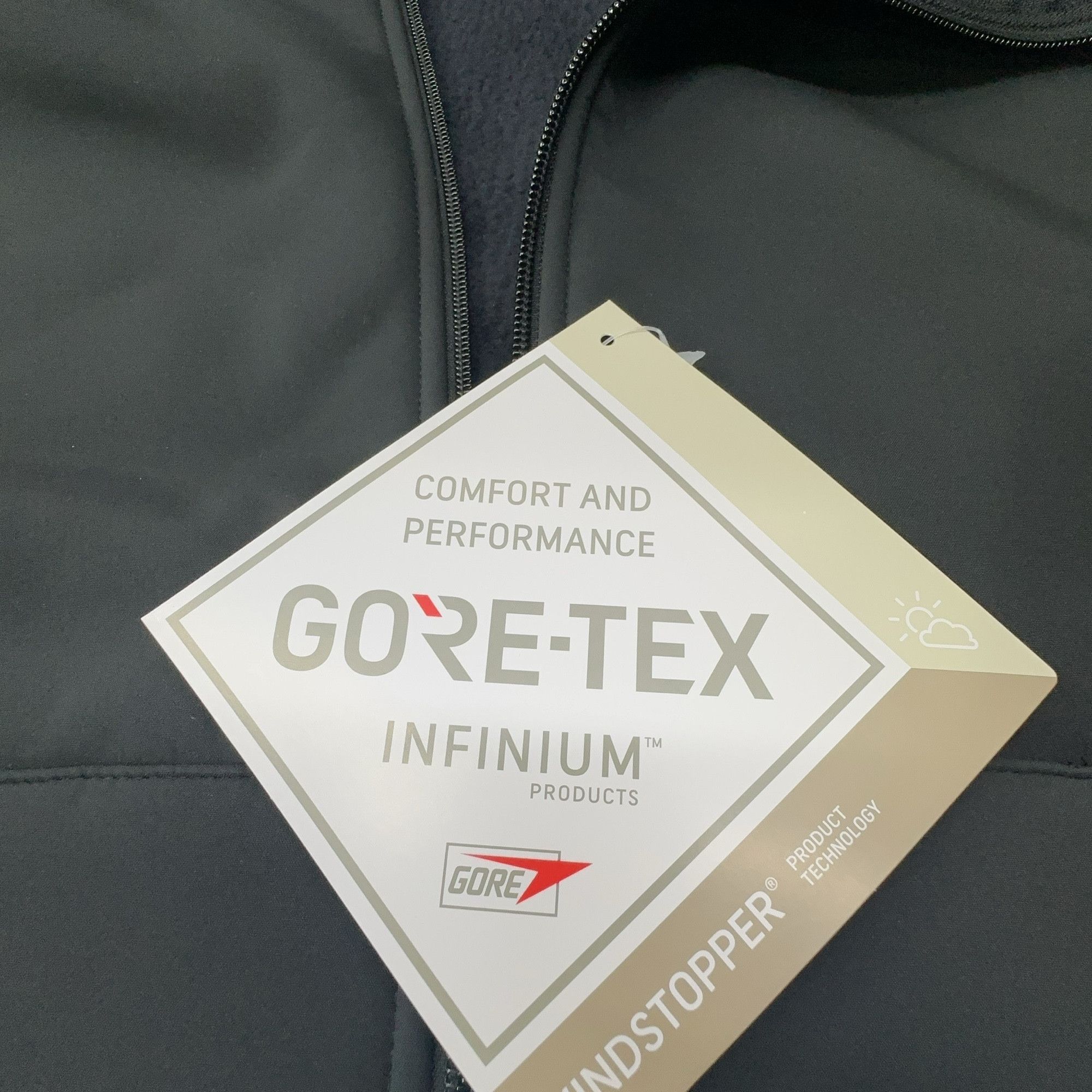 Supreme Supreme Gore-Tex Windstopper Hoodie Size L Size US L / EU 52-54 / 3 - 6 Thumbnail