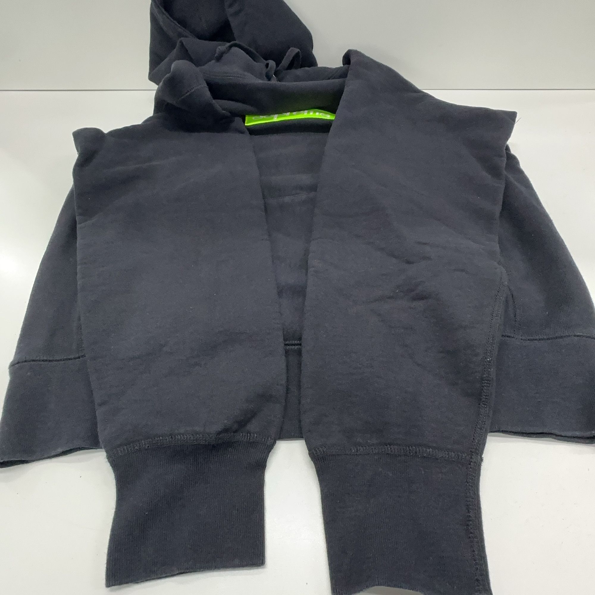 Supreme Supreme Lime Box Logo Hoodie Size M Size US M / EU 48-50 / 2 - 12 Thumbnail