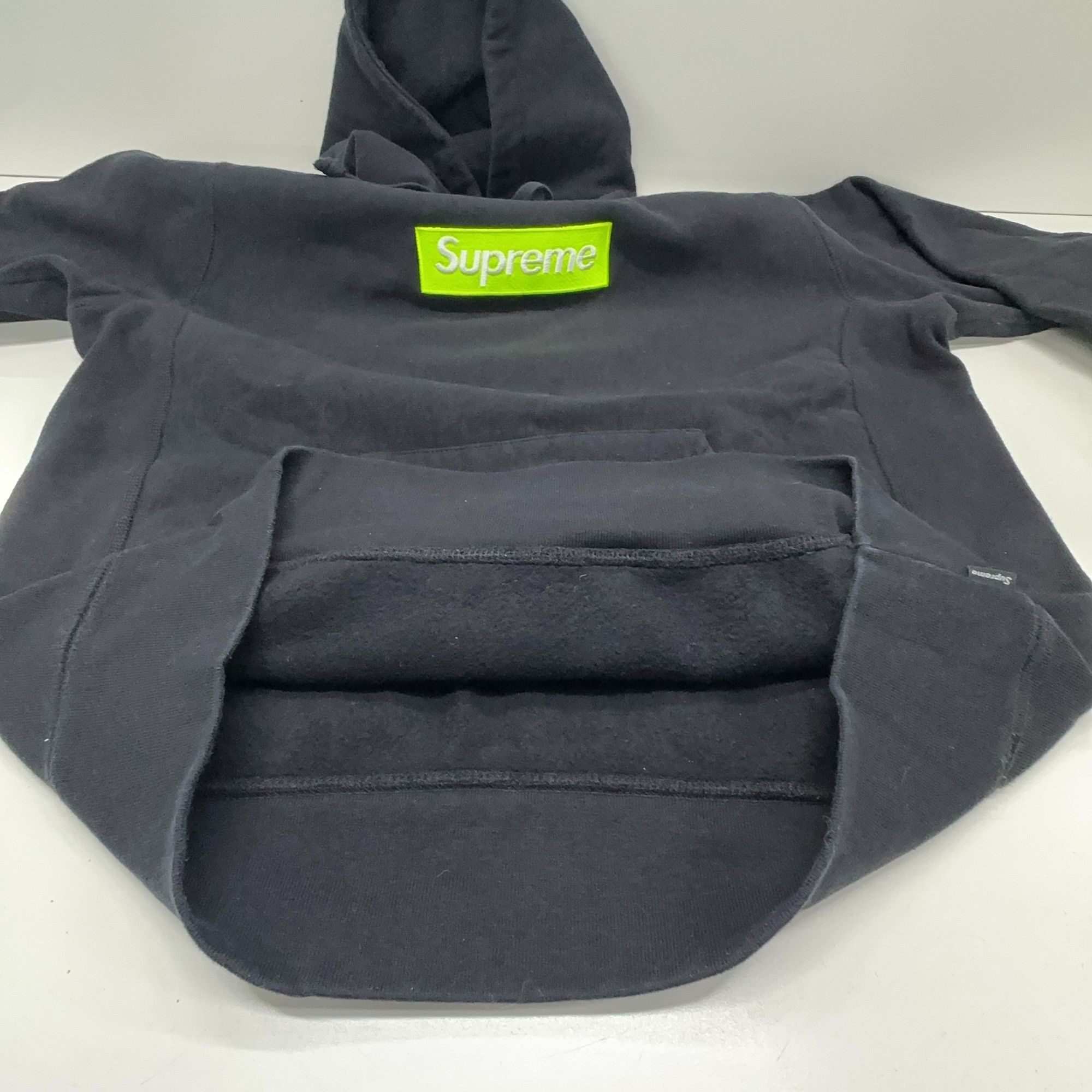 Supreme Supreme Lime Box Logo Hoodie Size M Size US M / EU 48-50 / 2 - 10 Thumbnail