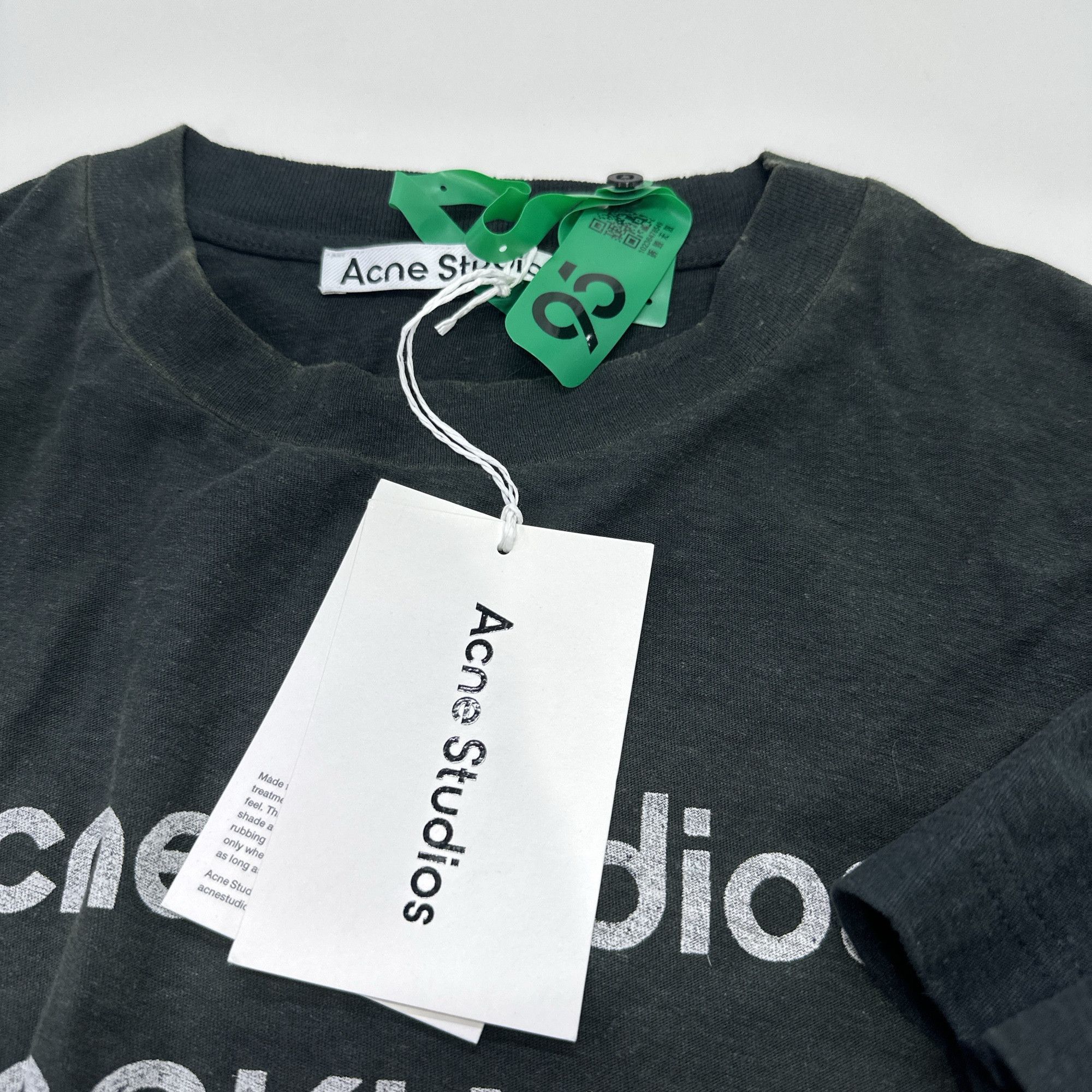 Acne Studios Acne Studios Logo T-Shirt Size XS Size US XS / EU 42 / 0 - 3 Thumbnail