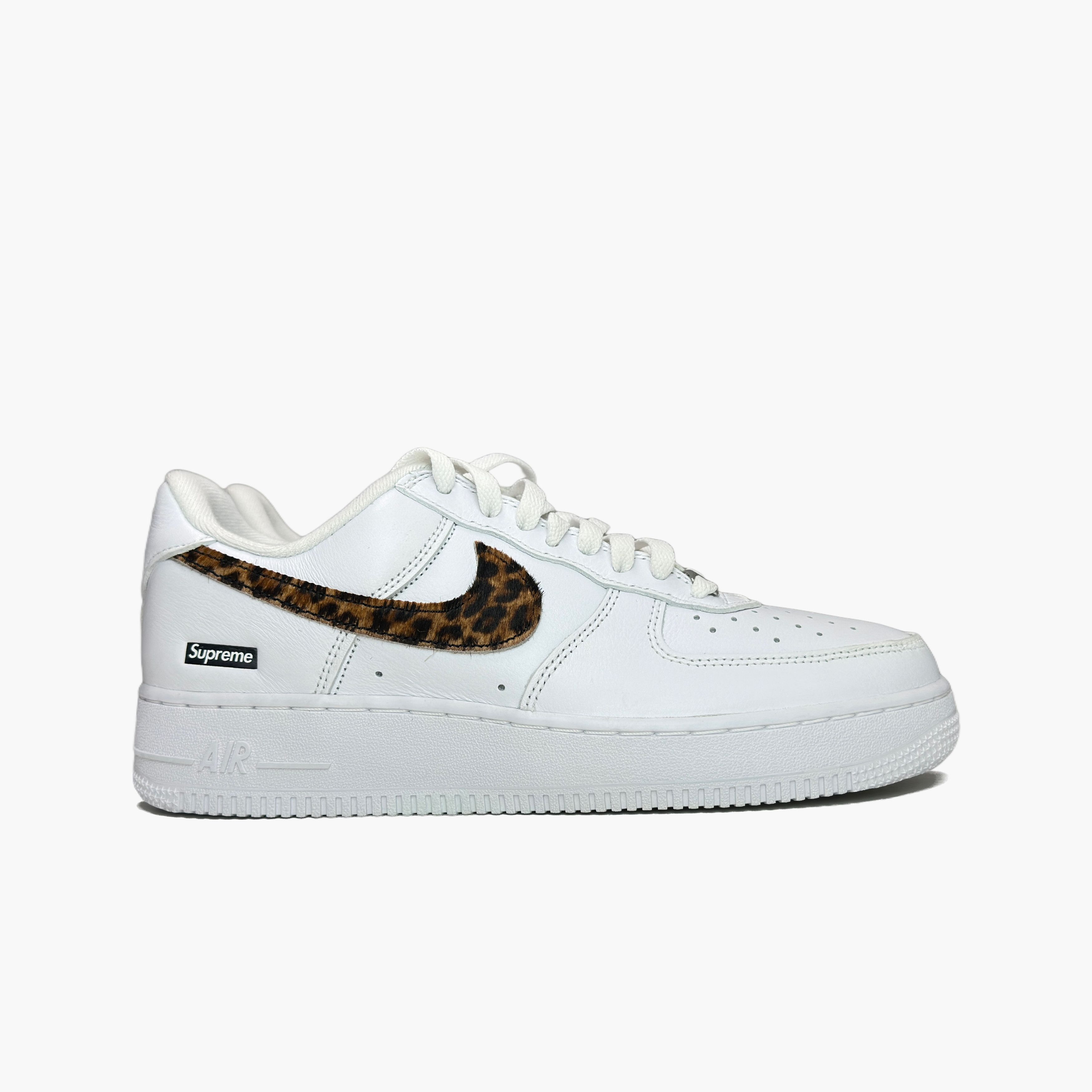 Nike Nike x Supreme x Goodenough Air Force 1 Low SP Size 8.5 Size US 9 / EU 42 - 4 Thumbnail