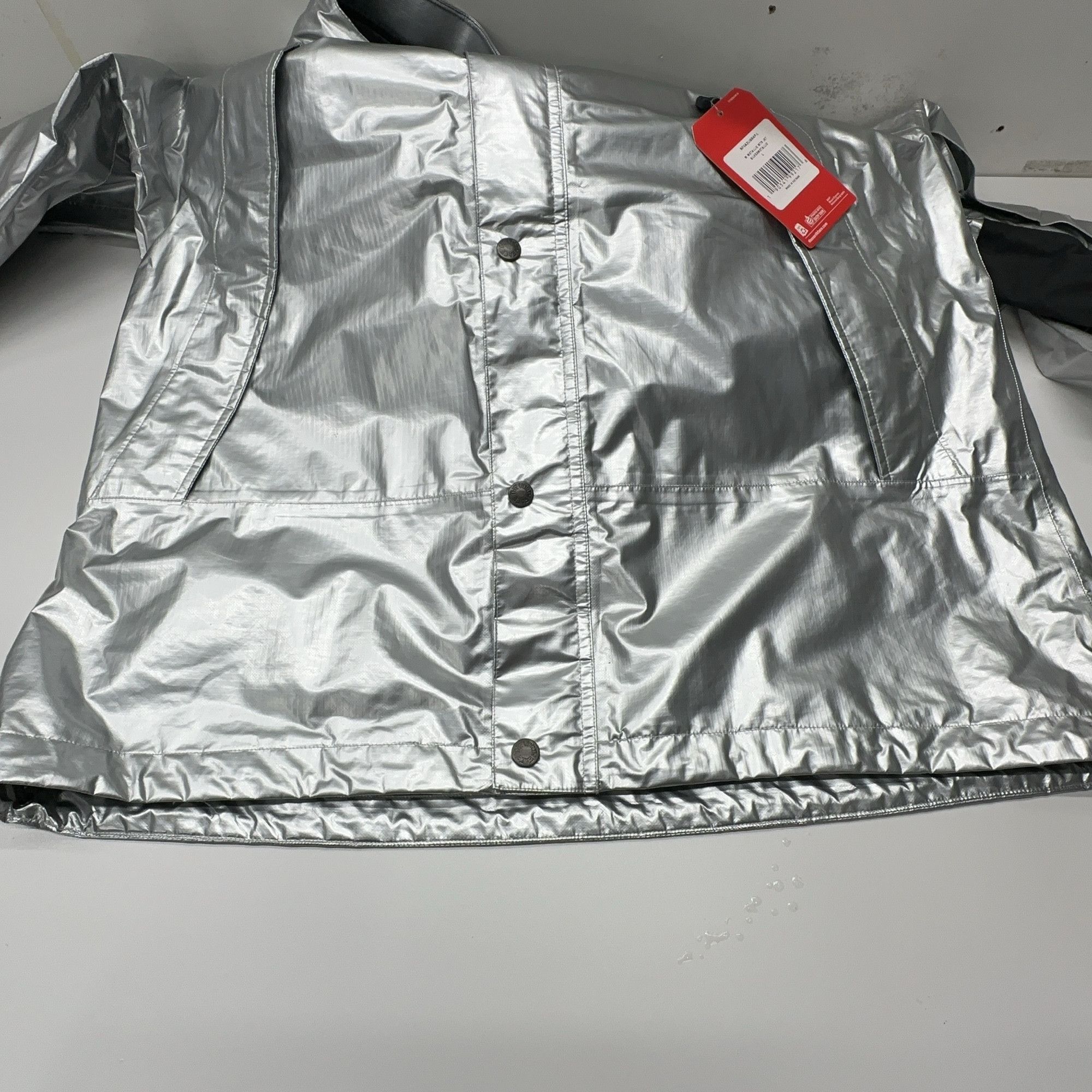 Supreme Supreme x The North Face Metallic Mountain Jacket Size L Size US L / EU 52-54 / 3 - 8 Thumbnail