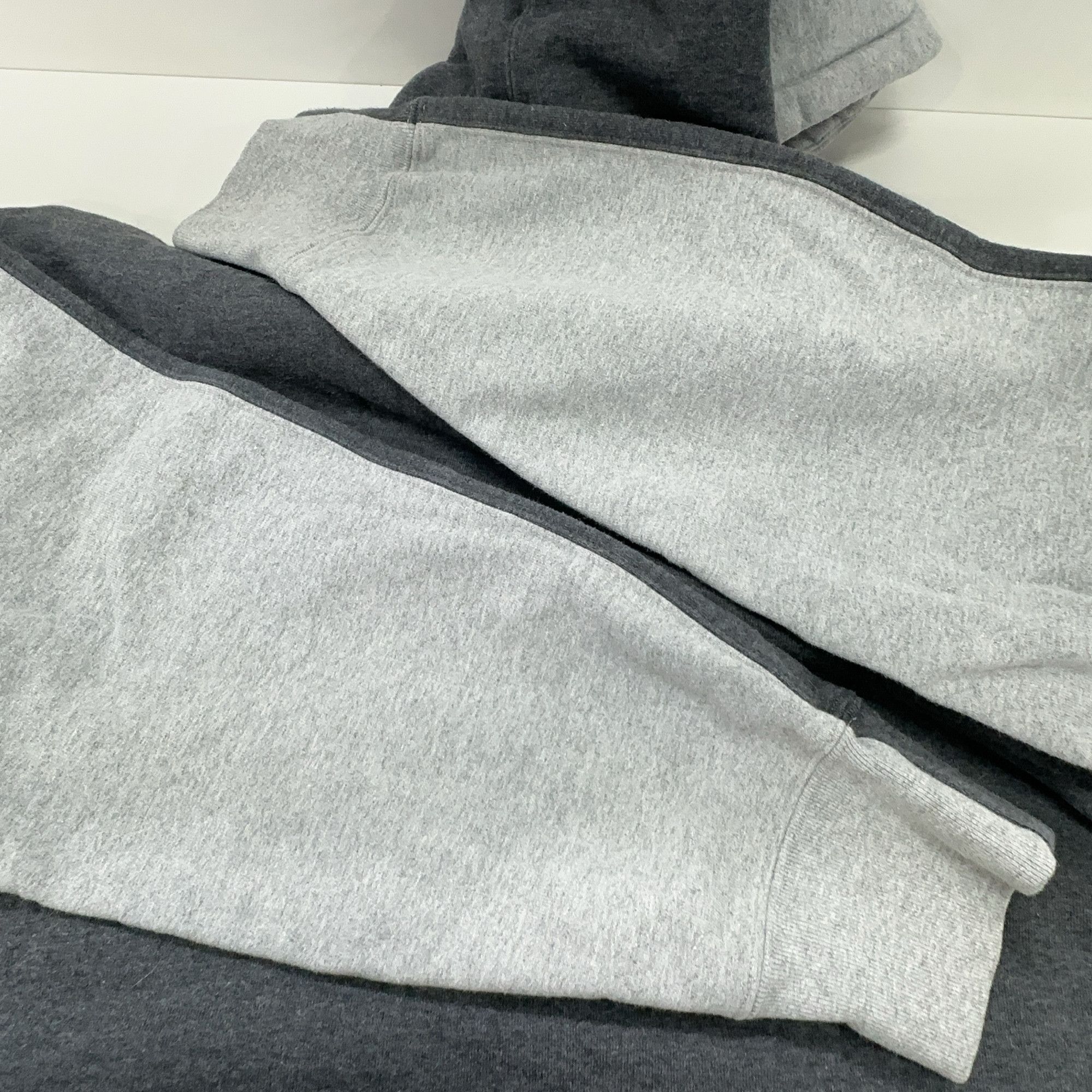 Supreme Supreme S Logo Split Hooded Sweatshirt Size M Size US M / EU 48-50 / 2 - 18 Thumbnail