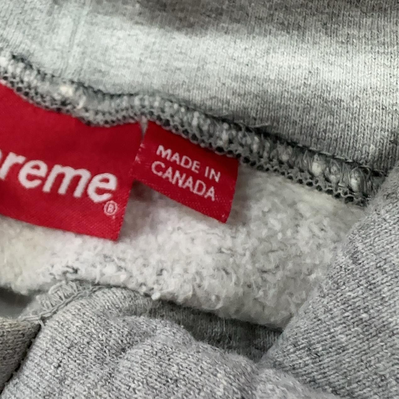 Supreme Supreme S Logo Split Hooded Sweatshirt Size M Size US M / EU 48-50 / 2 - 11 Thumbnail