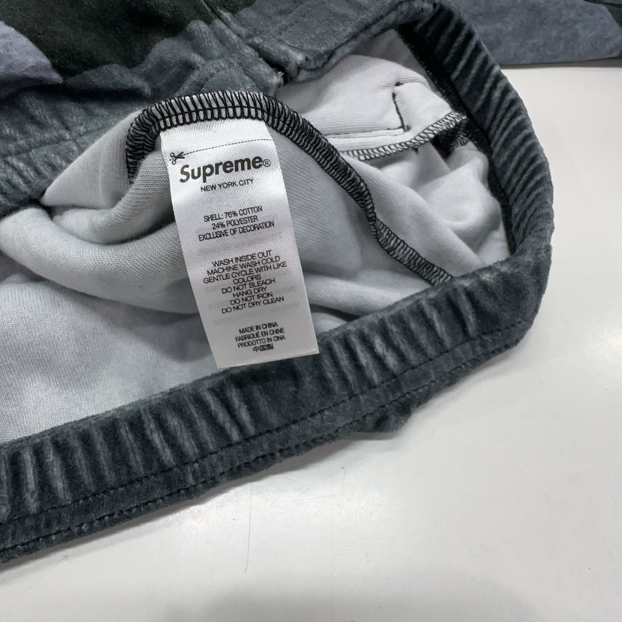 Supreme Supreme Geo Velour Track Jacket Black Size S Size US S / EU 44-46 / 1 - 4 Thumbnail