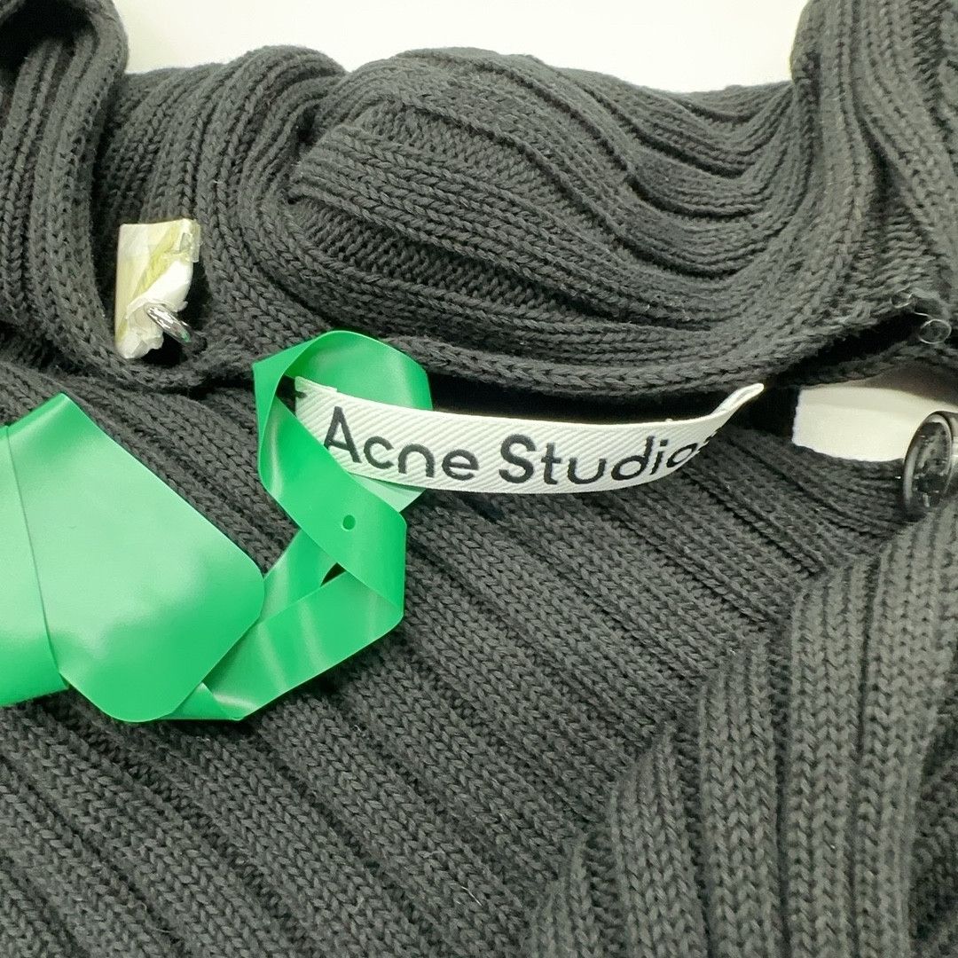 Acne Studios Acne Studios Ribbed Knit Button Up Sweater Size XXS Size XXS / US 00 / IT 34 - 5 Thumbnail