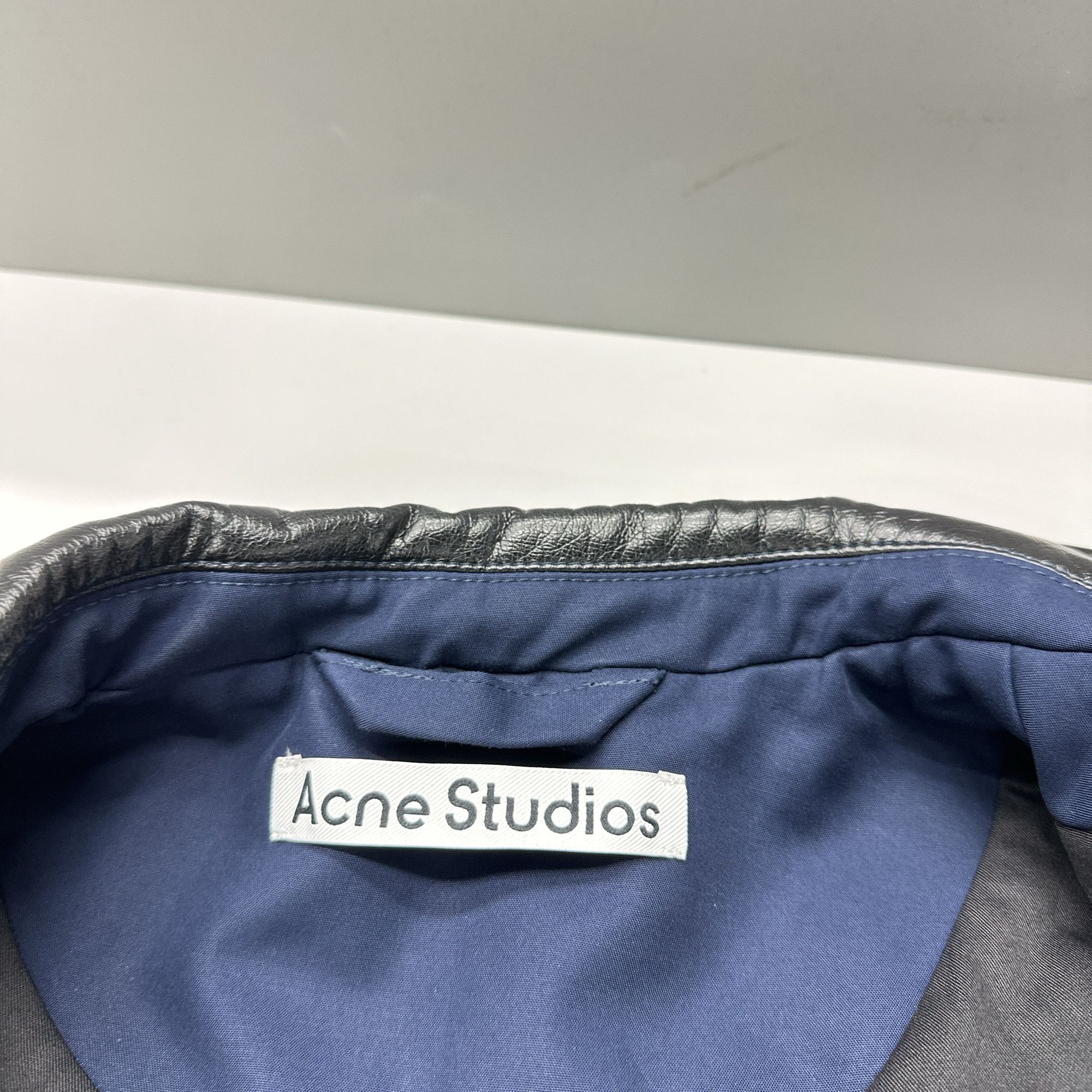 Acne Studios Acne Studios Leather Collar Barn Jacket Size M Size US M / EU 48-50 / 2 - 3 Thumbnail