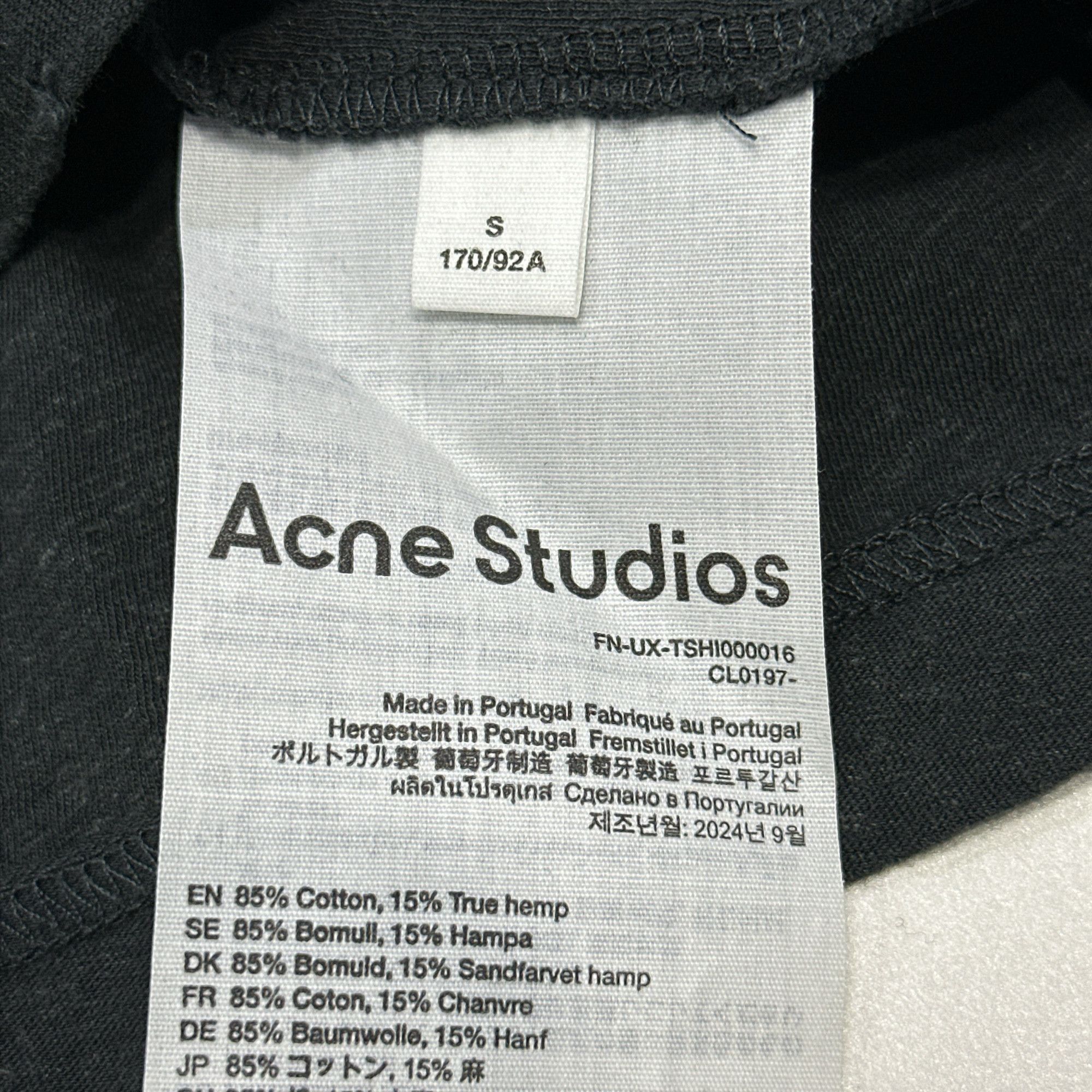 Acne Studios Acne Studios 1996 Stockholm Long Sleeve T-Shirt Size S Size US S / EU 44-46 / 1 - 3 Thumbnail