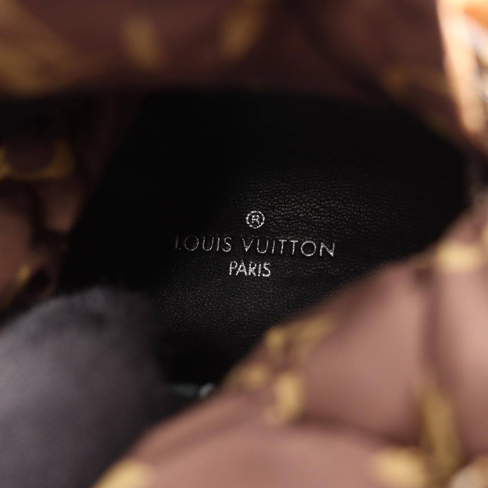 Louis Vuitton Louis Vuitton Louis Vuitton Pillow Line Monogram Boots Textile Shoes DUTY FREE for USA Size ONE SIZE - 5 Thumbnail
