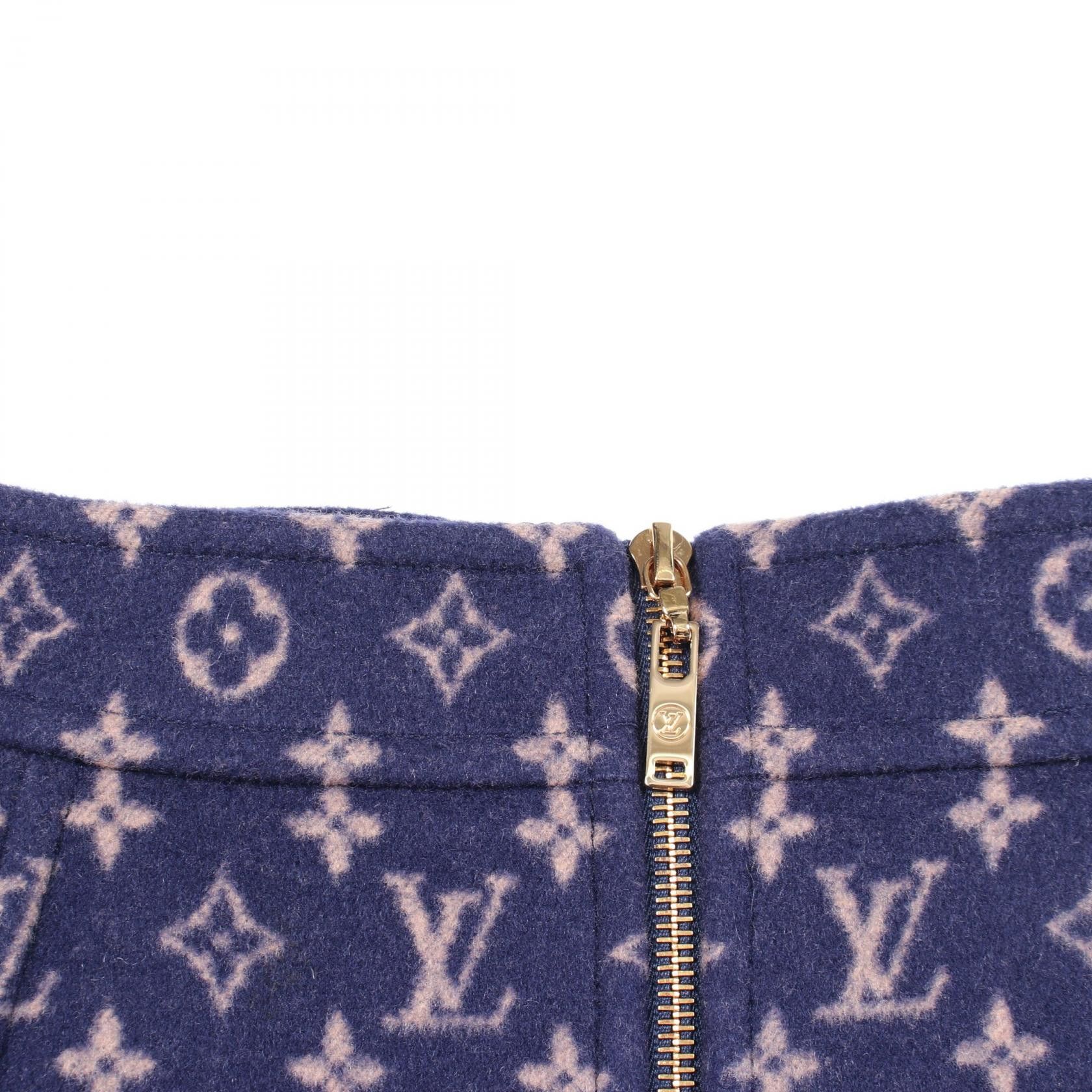 Louis Vuitton Louis Vuitton Louis Vuitton Monogram Wool Skirt Textile Skirts PW201WQS3FISK01 DUTY FREE for USA Size ONE SIZE - 5 Thumbnail