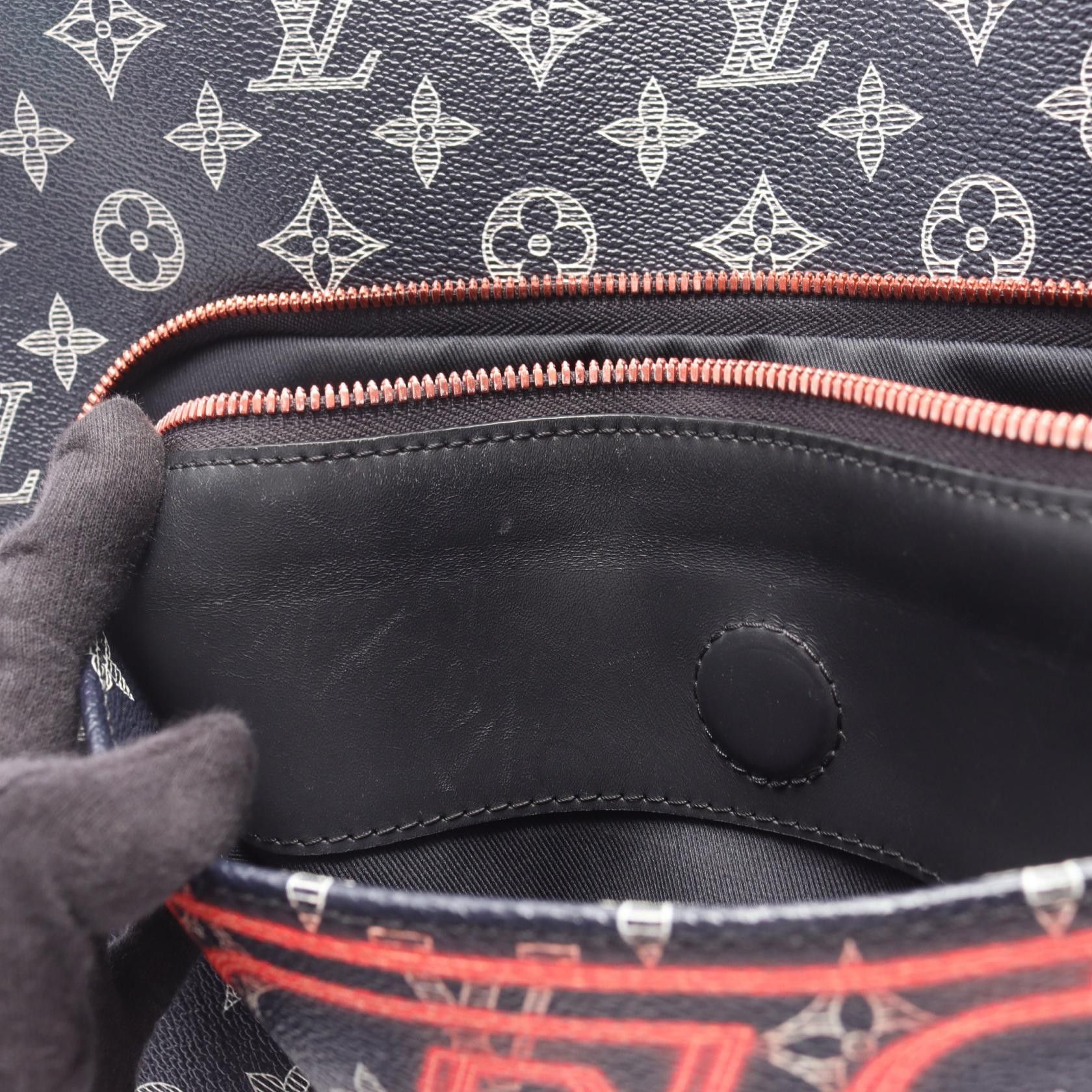 Louis Vuitton Louis Vuitton Louis Vuitton Apollo Upside Down Monogram Ink Backpack Textile Backpack M43676 DUTY FREE for USA Size ONE SIZE - 9 Thumbnail