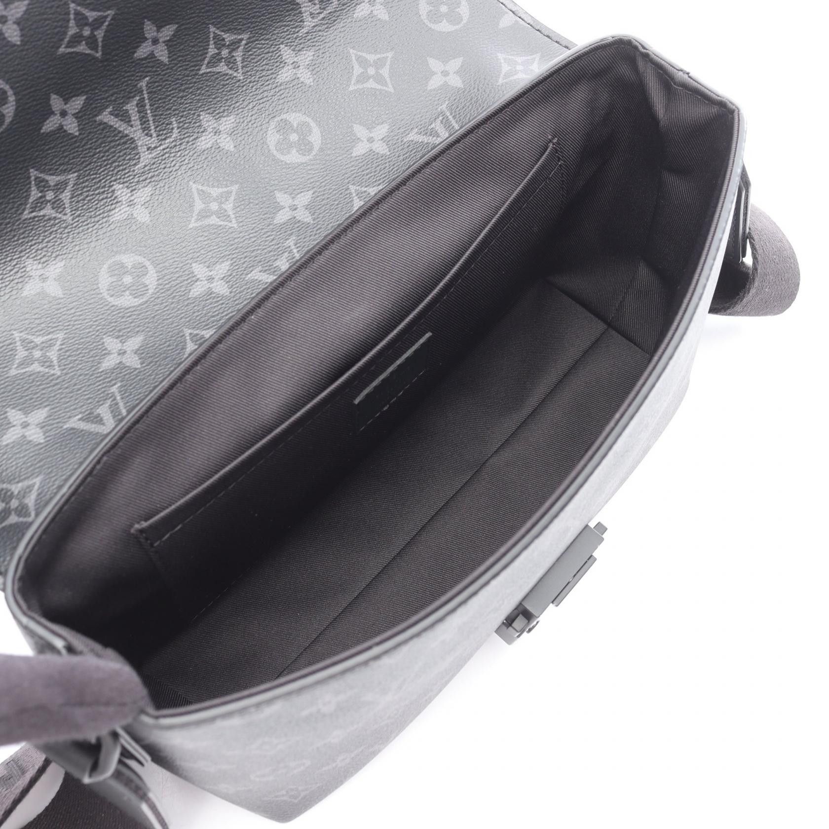 Louis Vuitton Louis Vuitton Louis Vuitton S Cape Monogram Eclipse Shoulder Bag Textile Shoulder Bag M46794 DUTY FREE for USA Size ONE SIZE - 3 Thumbnail