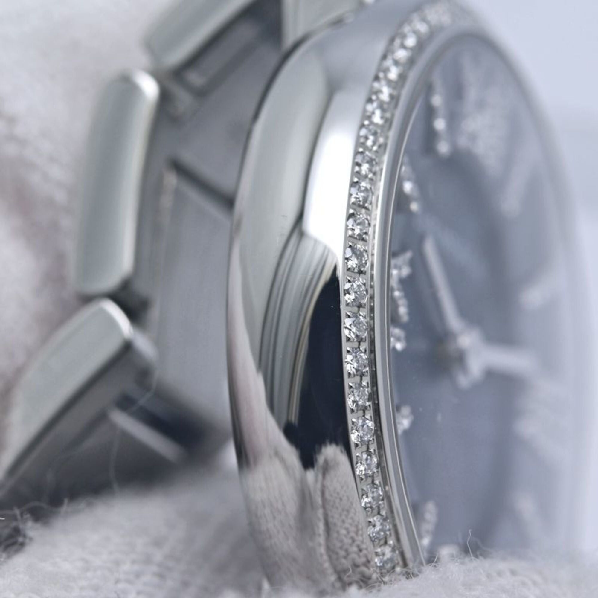 Tiffany & Co. TIFFANY&Co. Tiffany Atlas 2-Hand Bezel Diamond 69291651 Women's Watch Stainless Steel 40349 Size ONE SIZE - 9 Thumbnail