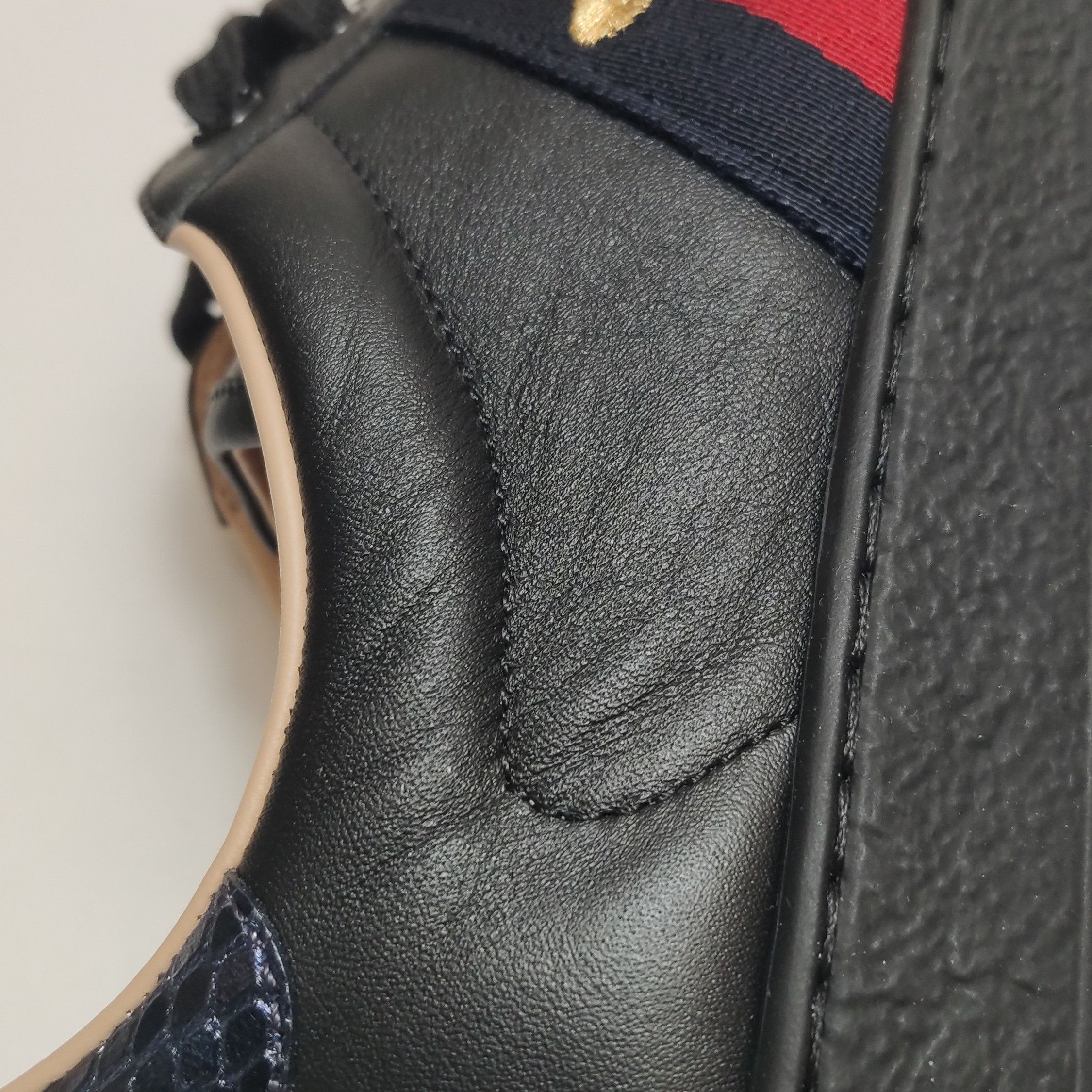 Gucci Gucci Men 10 Lowtop Sneakers Size US 10 / EU 43 - 10 Thumbnail