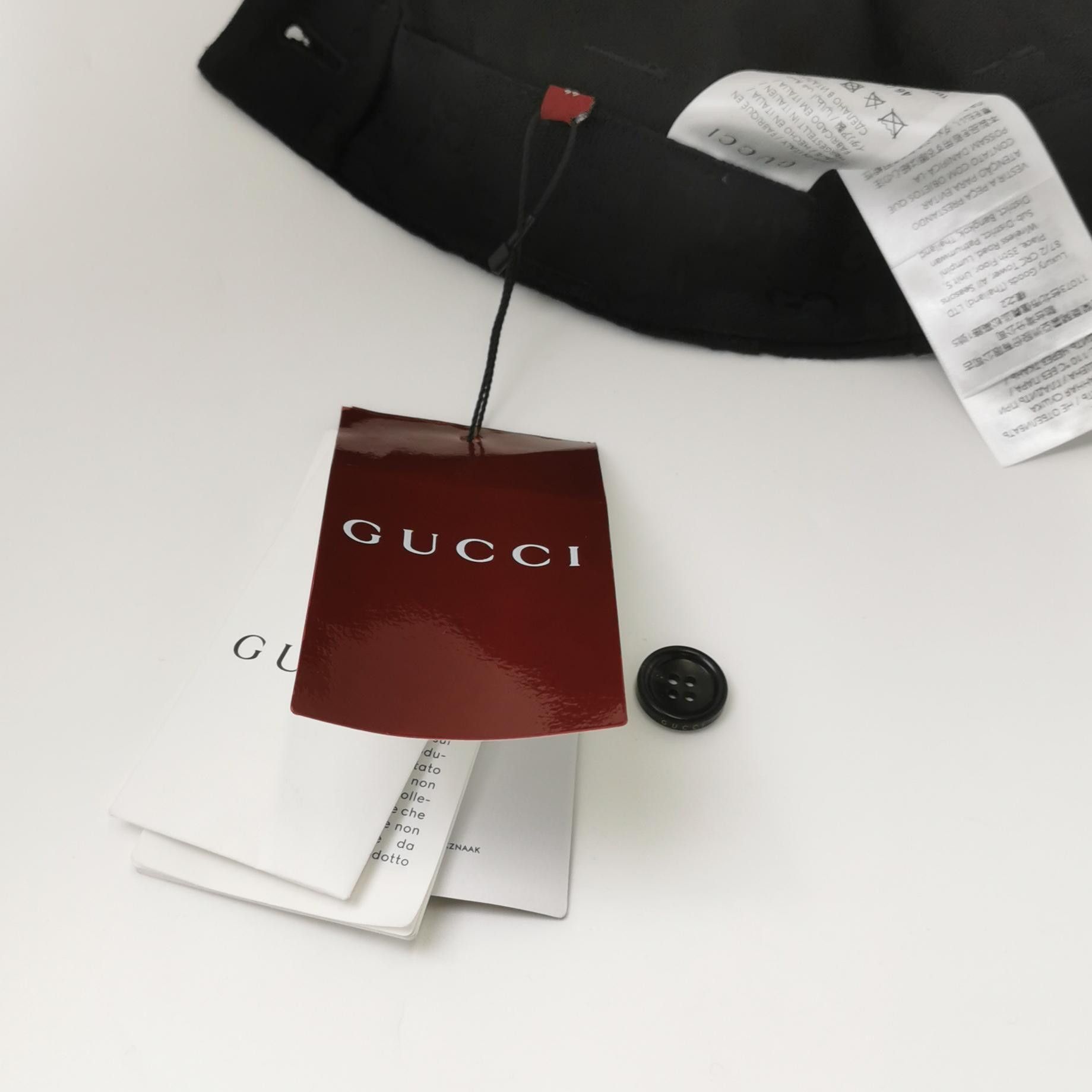 Gucci Gucci Men 30 Shorts Size US 30 / EU 46 - 4 Thumbnail