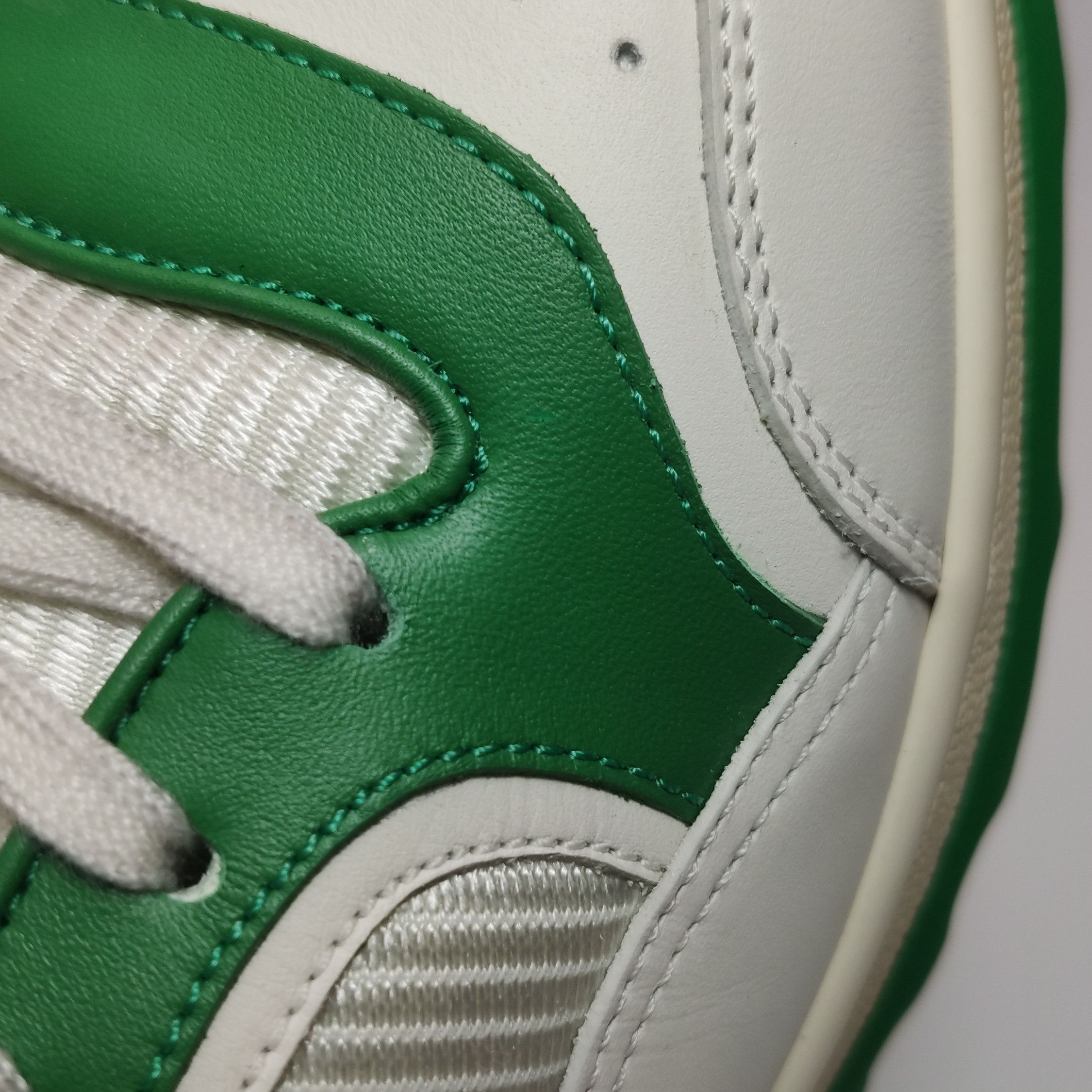 Gucci Gucci Men 7 Lowtop Sneakers Size US 7 / EU 40 - 7 Thumbnail