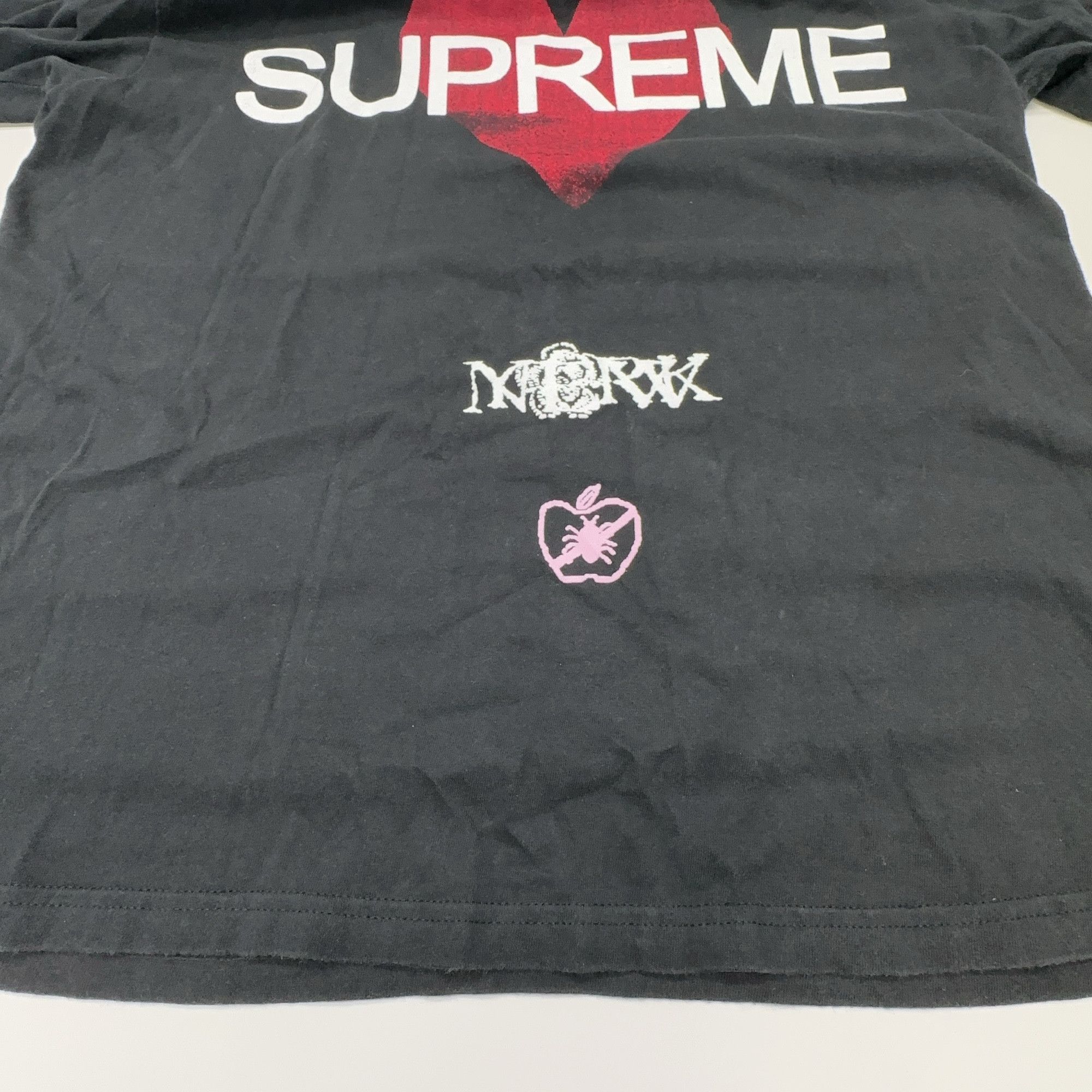 Supreme Supreme Heart Graphic T-Shirt Size L Size US L / EU 52-54 / 3 - 8 Thumbnail