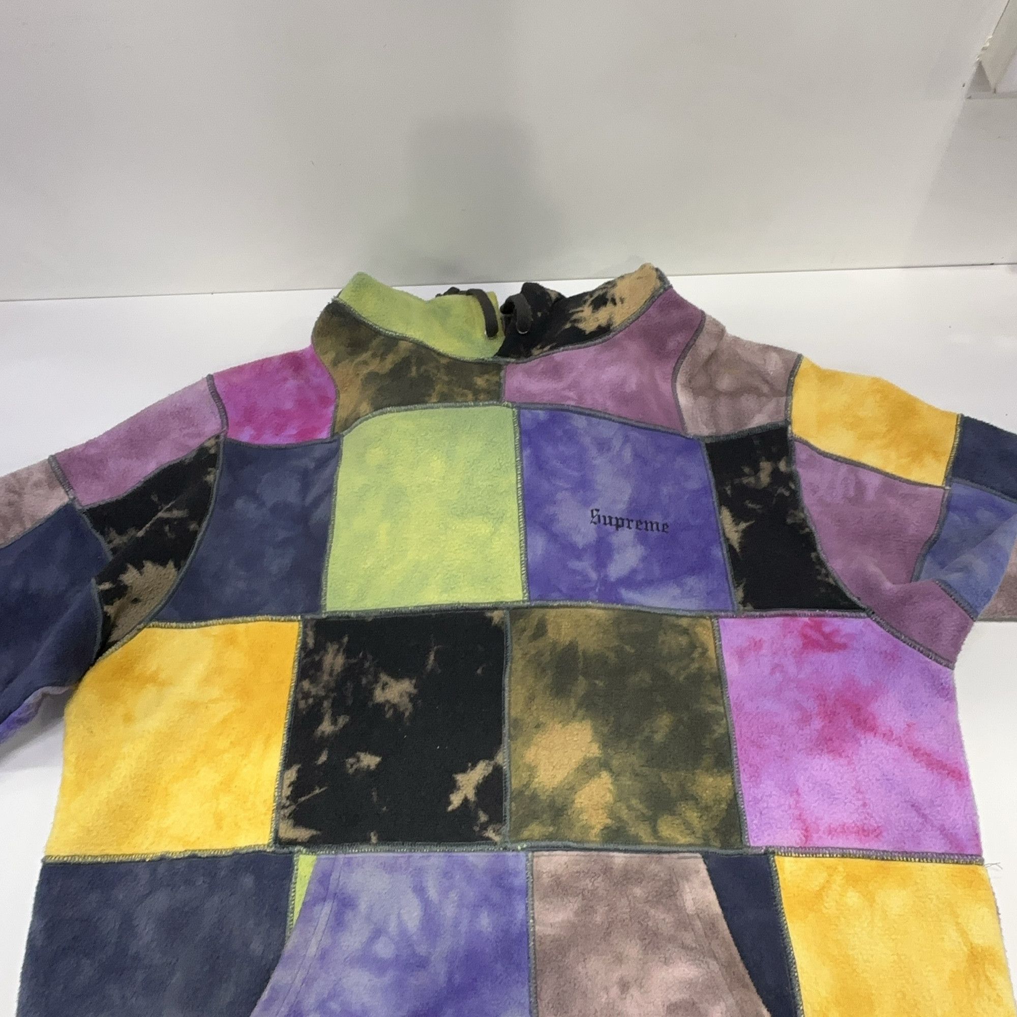 Supreme Supreme Patchwork Tie Dye Hoodie Size L Size US L / EU 52-54 / 3 - 11 Thumbnail