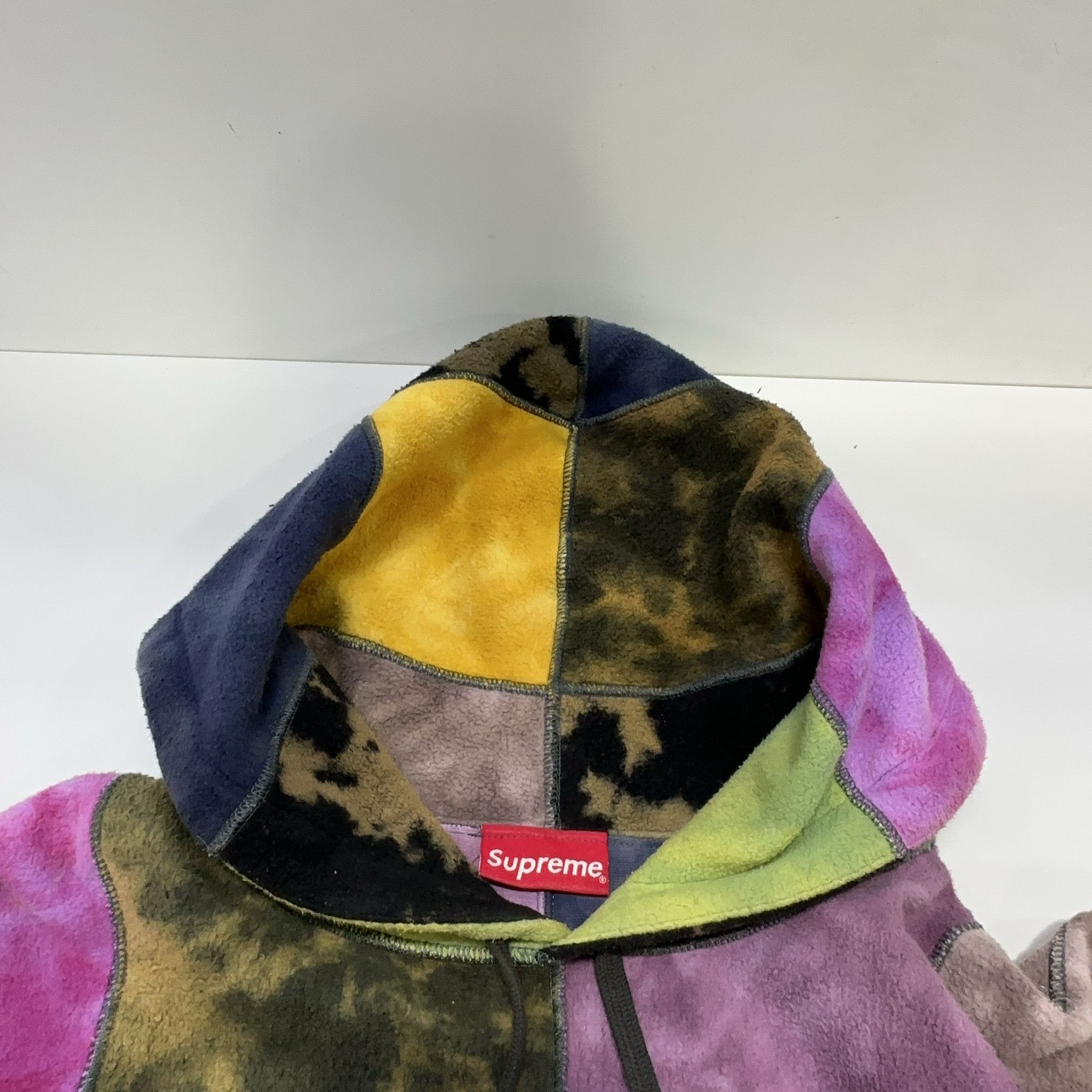 Supreme Supreme Patchwork Tie Dye Hoodie Size L Size US L / EU 52-54 / 3 - 9 Thumbnail